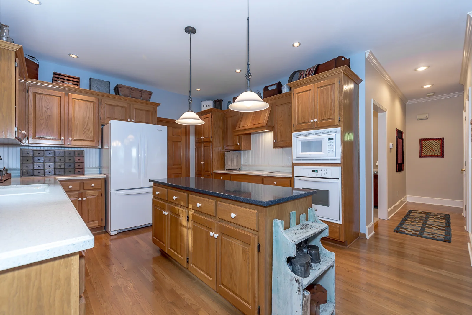 11857 Larsen St - Web-118.jpg