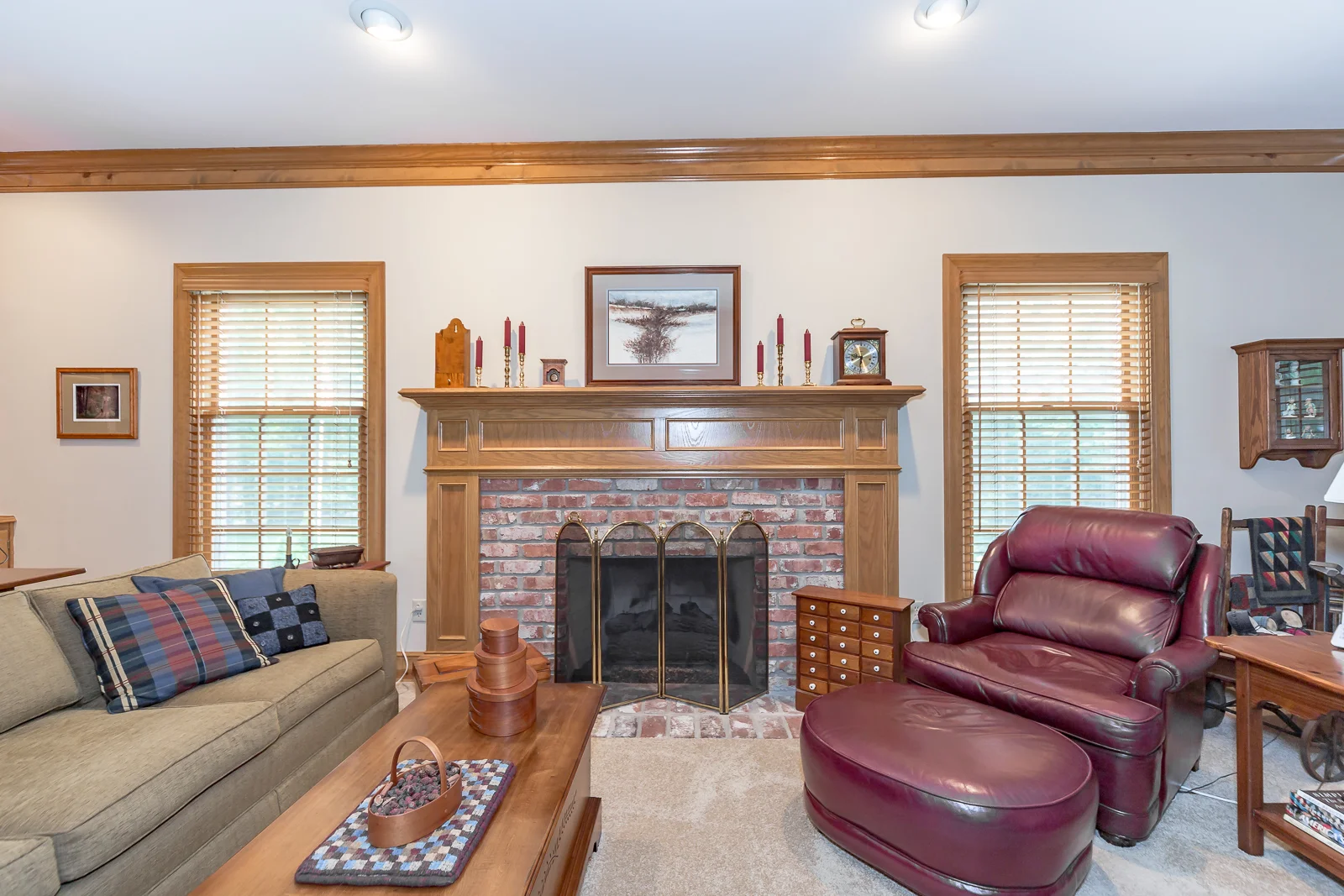 11857 Larsen St - Web-128.jpg