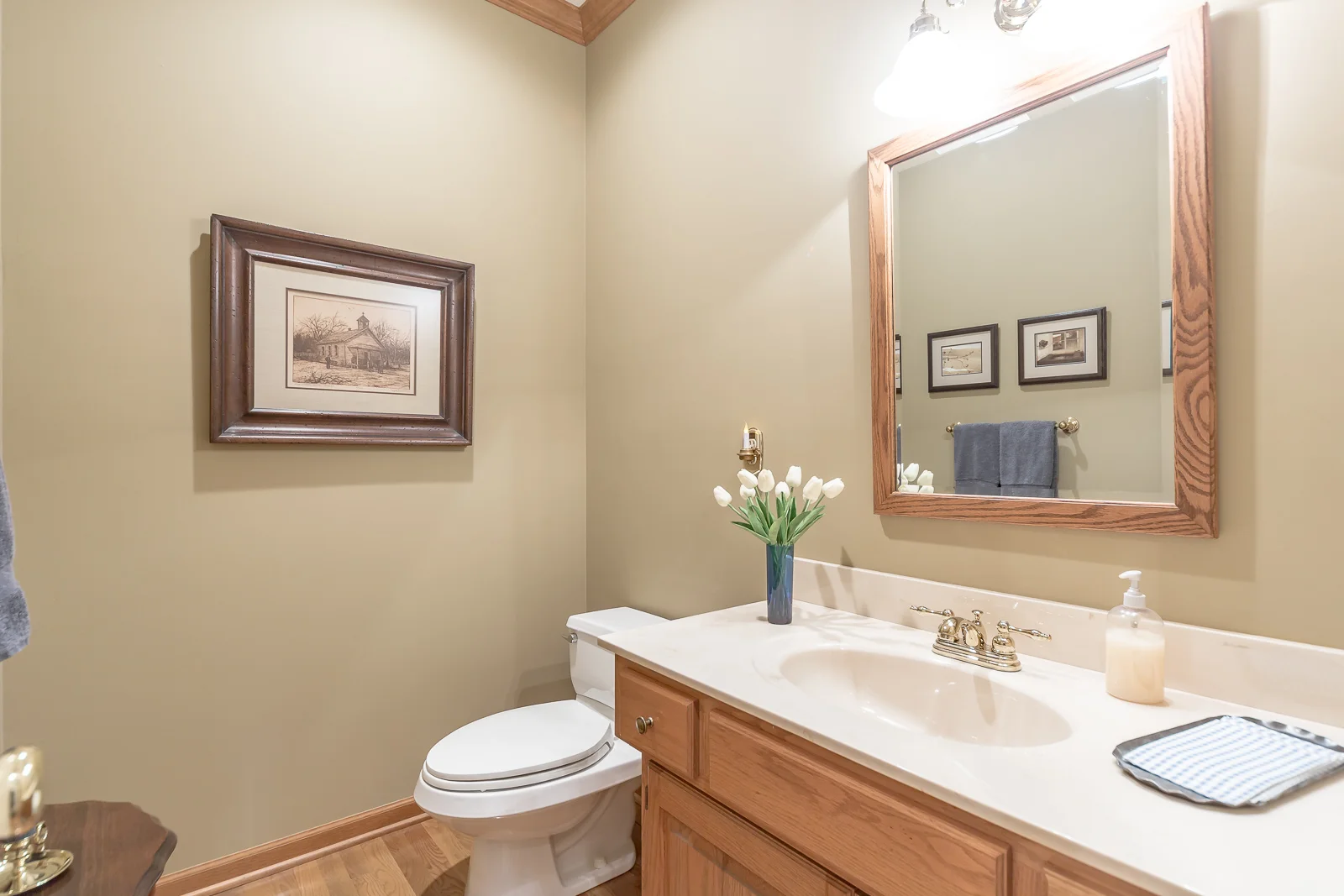 11857 Larsen St - Web-131.jpg