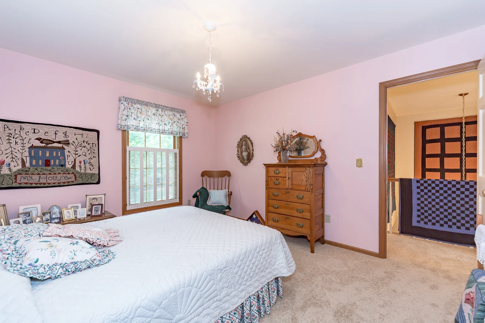 11857 Larsen St - Web-135.jpg