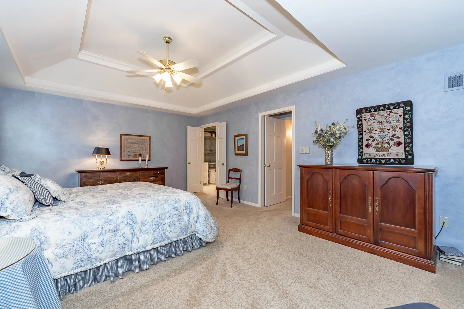 11857 Larsen St - Web-141.jpg