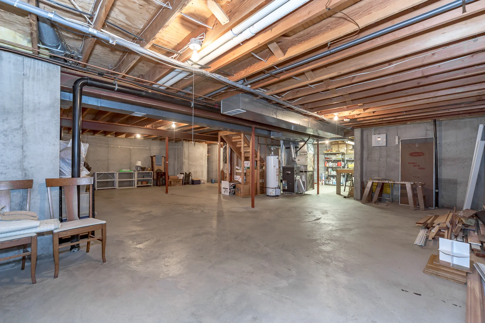 11857 Larsen St - Web-147.jpg