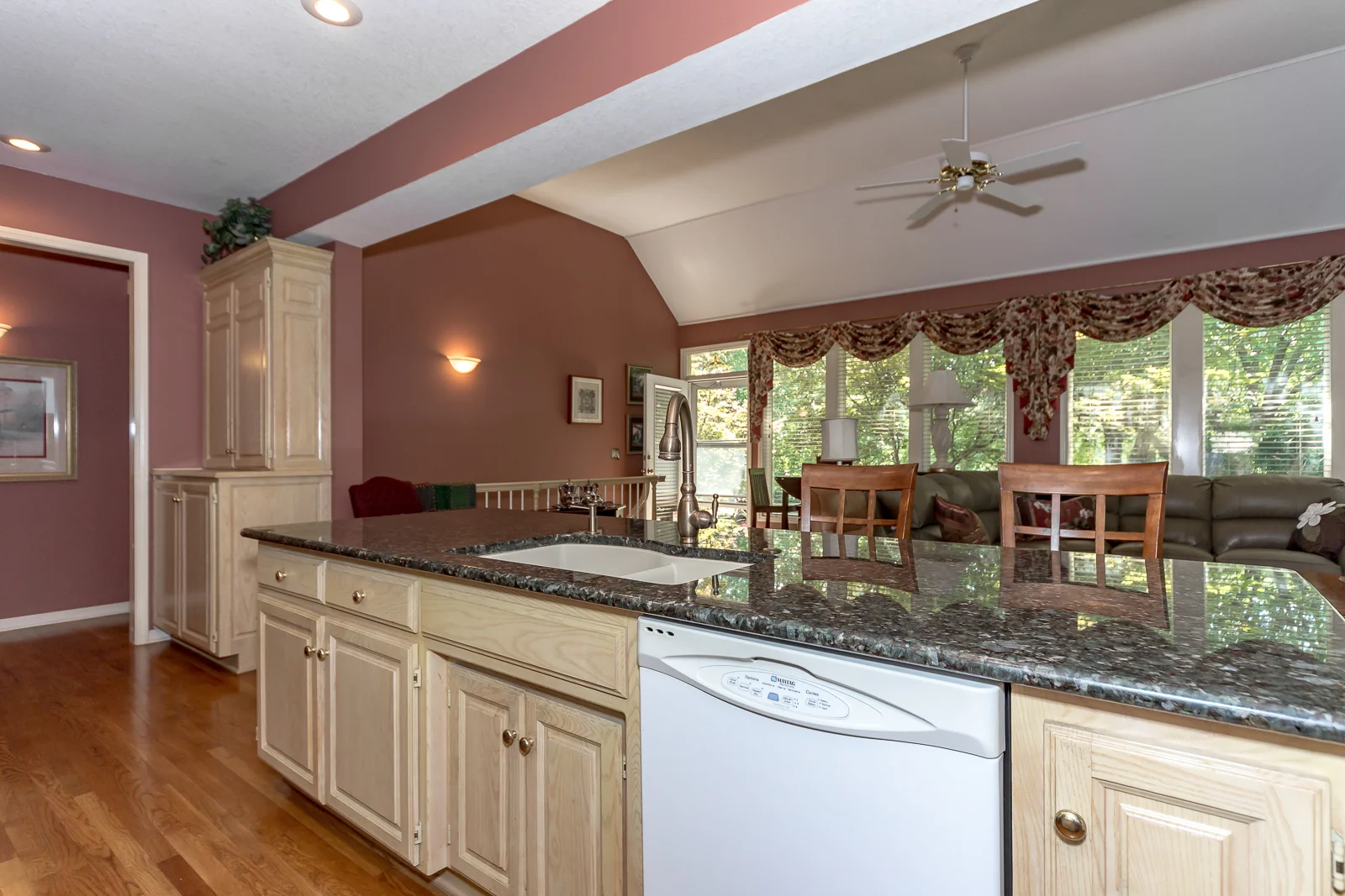 12347 Westgate St - Web-117.JPG