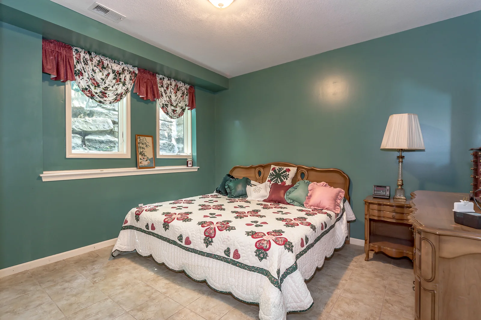 12347 Westgate St - Web-135.JPG