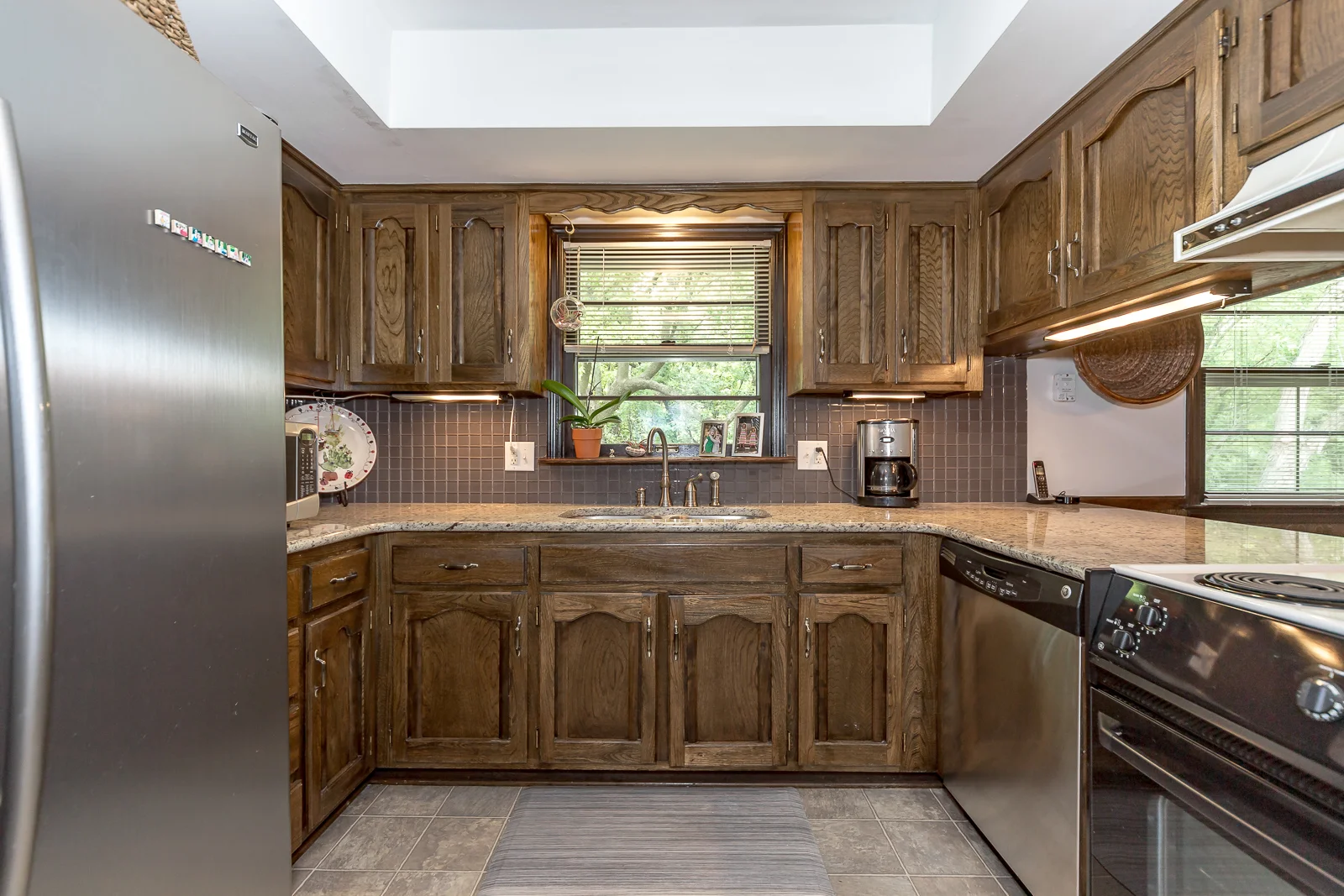 10404 Wyandotte St - Web-114.JPG