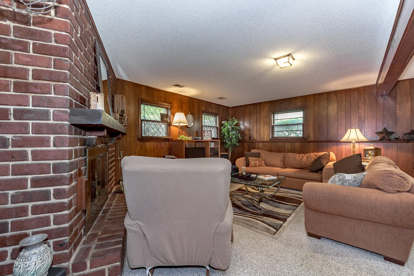 10404 Wyandotte St - Web-129.JPG
