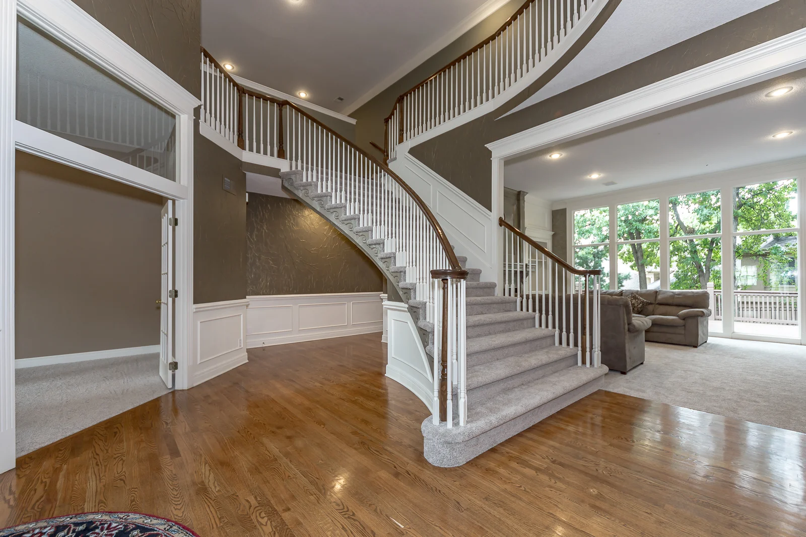 6520 W 106th St - Web-111.JPG