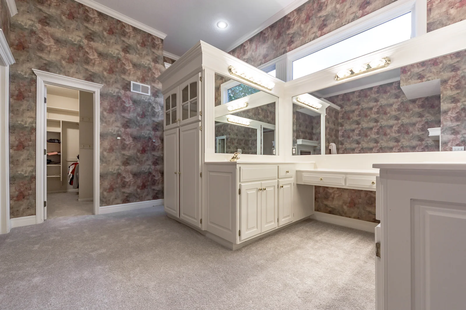 6520 W 106th St - Web-137.JPG