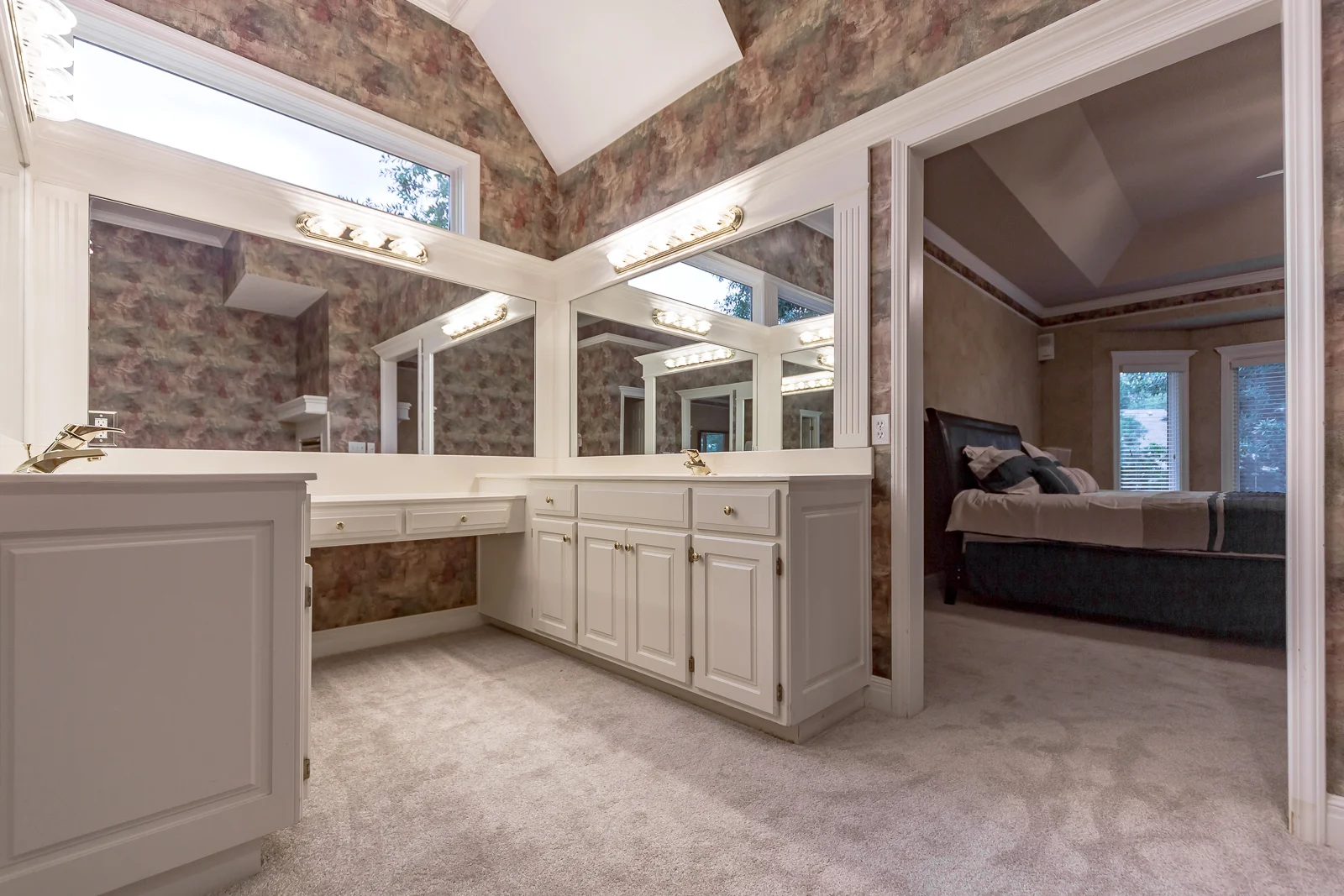 6520 W 106th St - Web-139.JPG