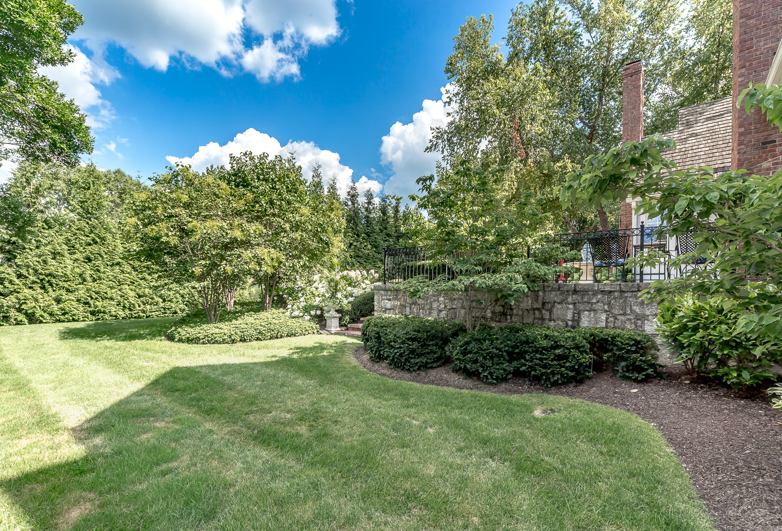 11725 Manor Road - Web-404.JPG