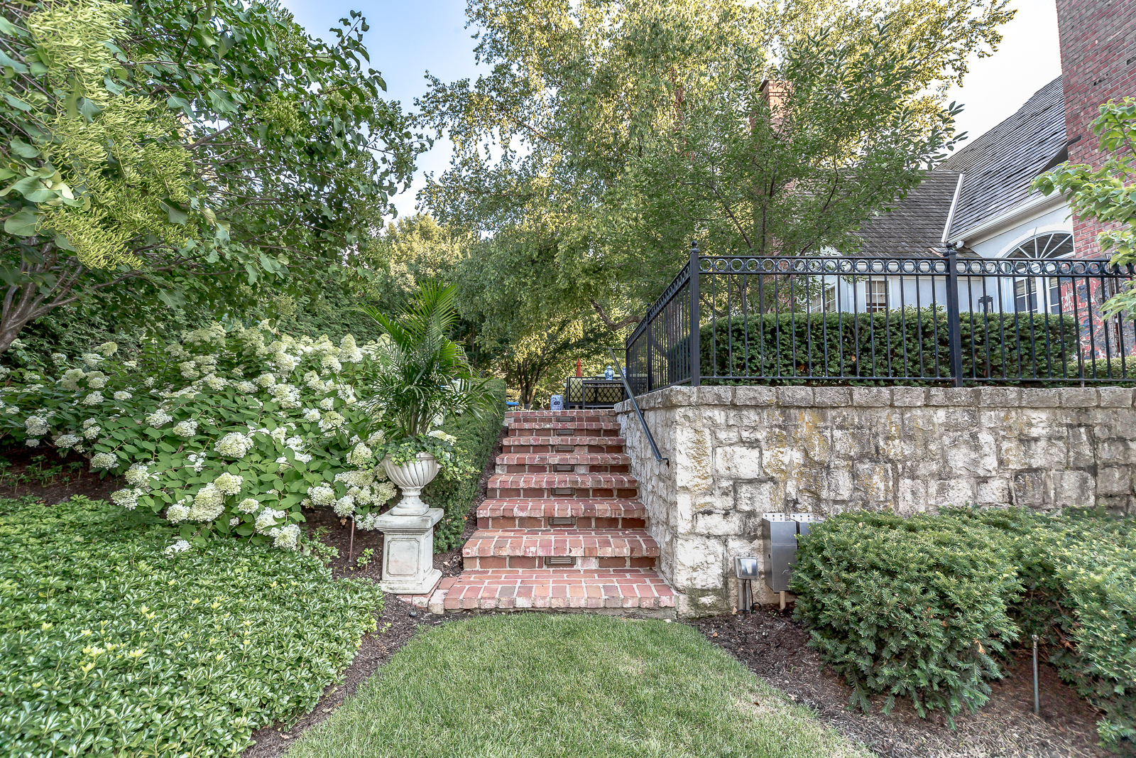 11725 Manor Rd - Web-114.JPG