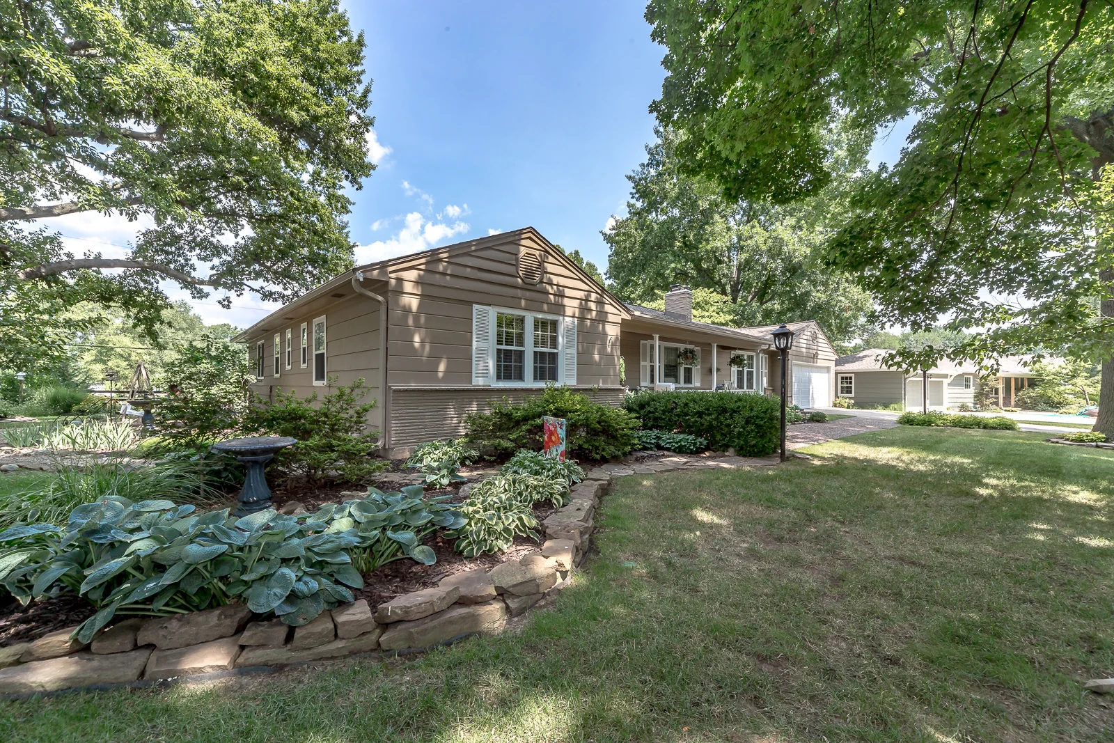 1210 W 96th St - Web-103.JPG