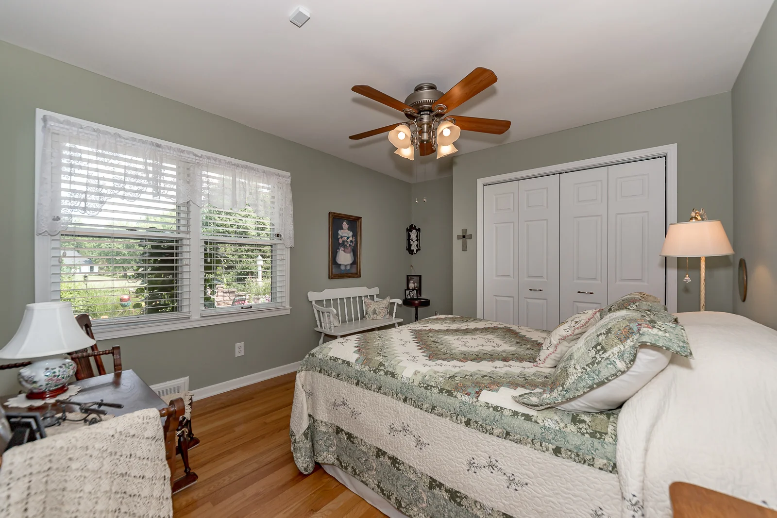 1210 W 96th St - Web-126.JPG