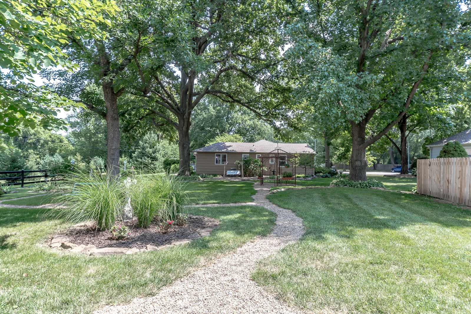 1210 W 96th St - Web-144.JPG