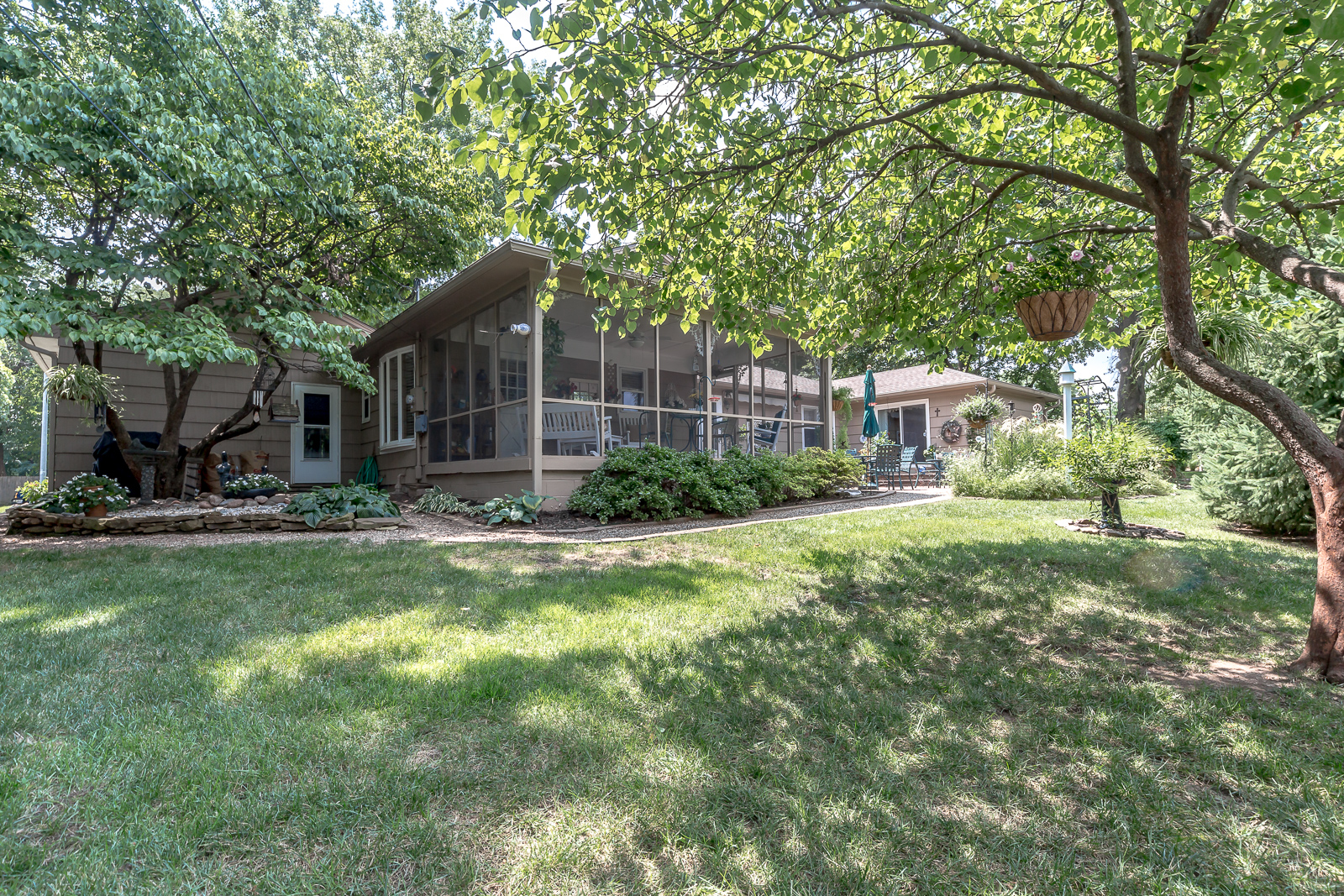 1210 W 96th St - Web-149.JPG