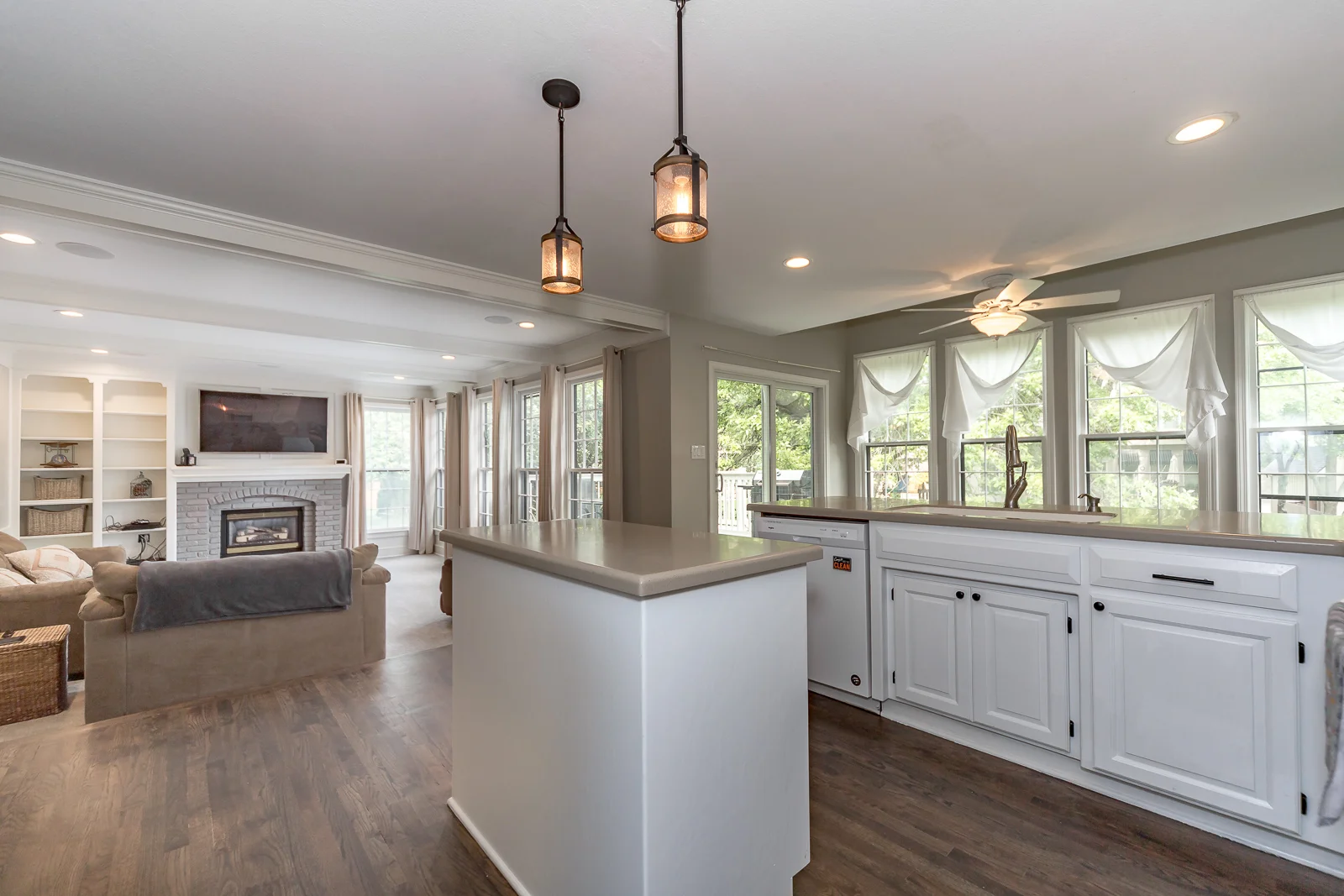 15620 W 138th St Main Level - Web-111.JPG