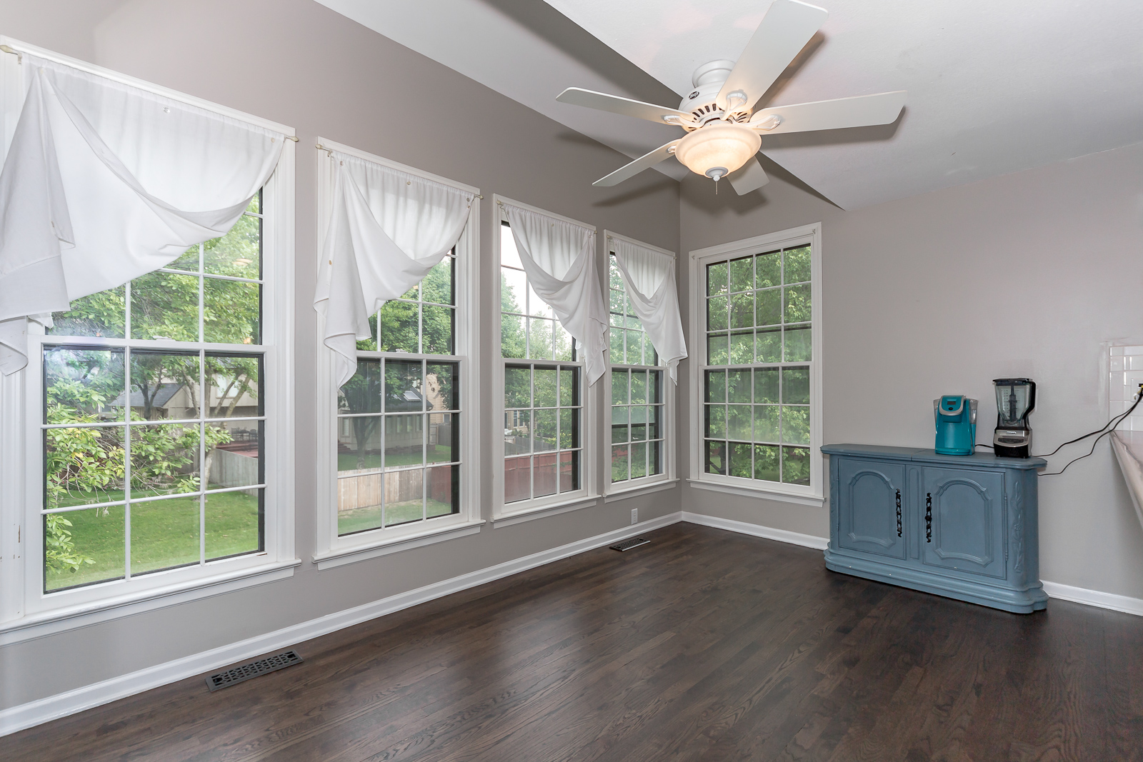 15620 W 138th St Main Level - Web-112.JPG