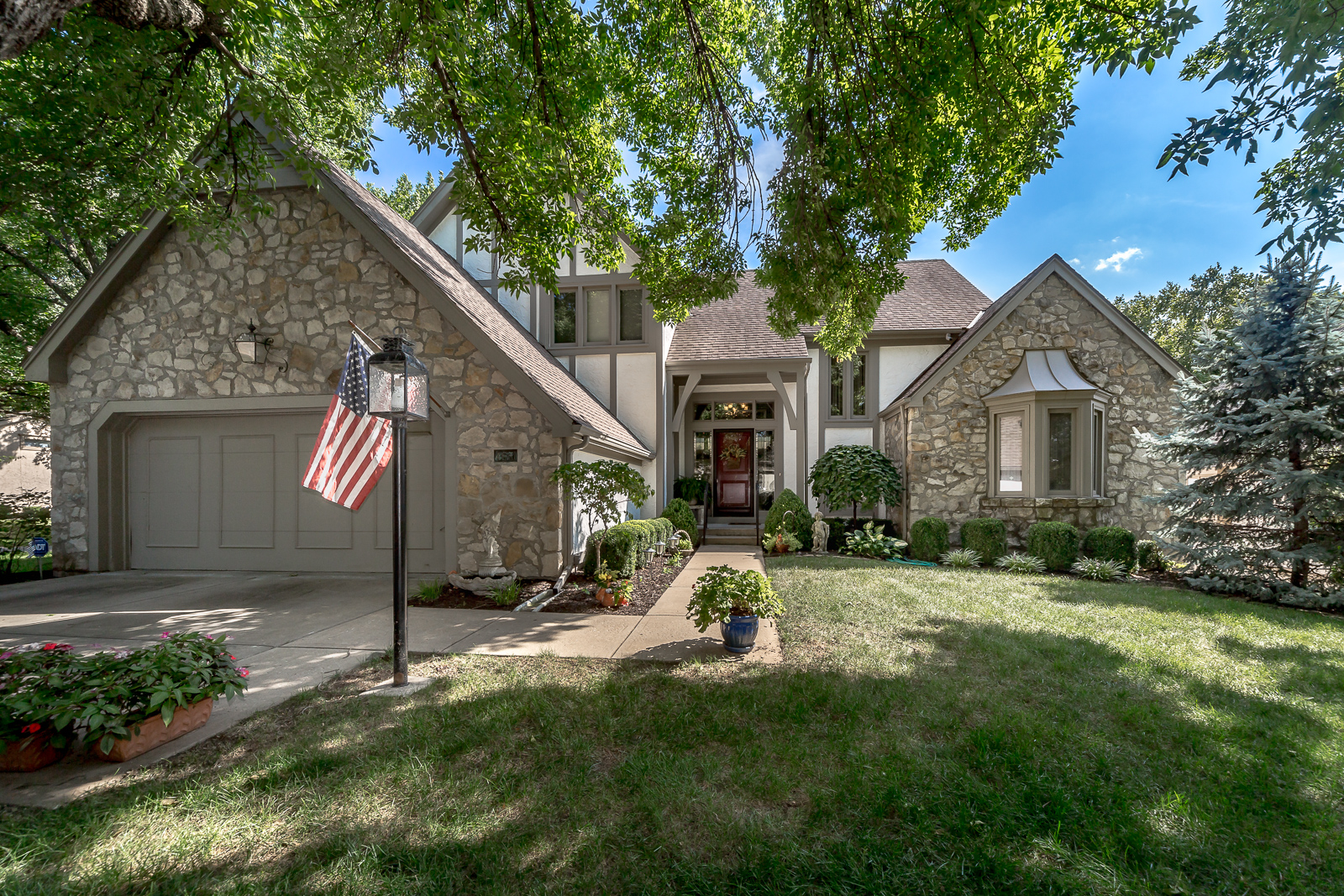 4681W 124th Place - Web-101.JPG