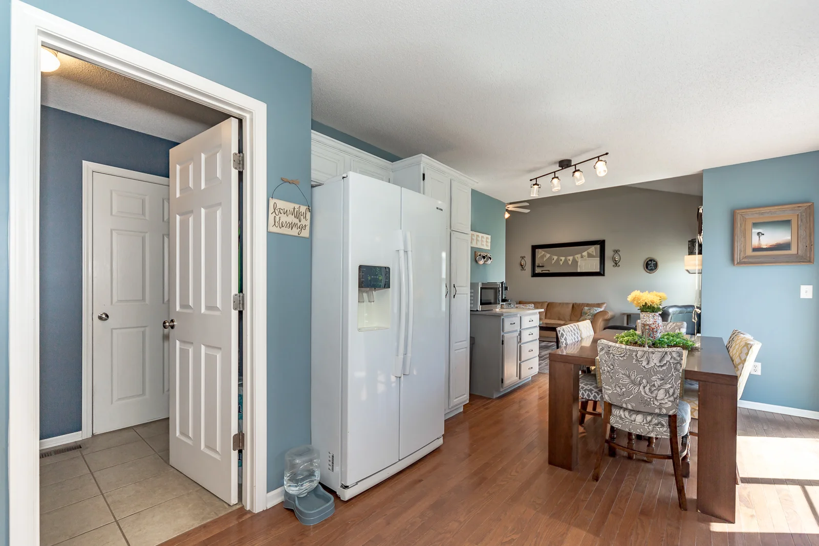 1229 Starbrooke Dr - Web-112.JPG