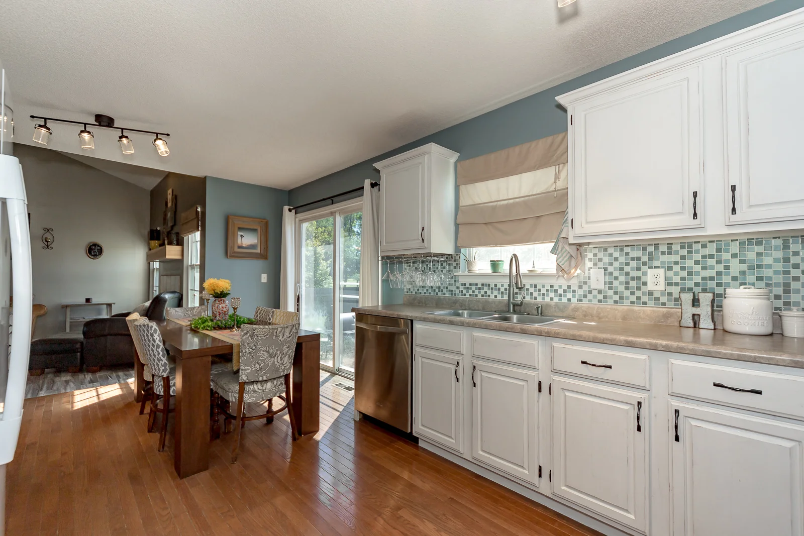 1229 Starbrooke Dr - Web-113.JPG