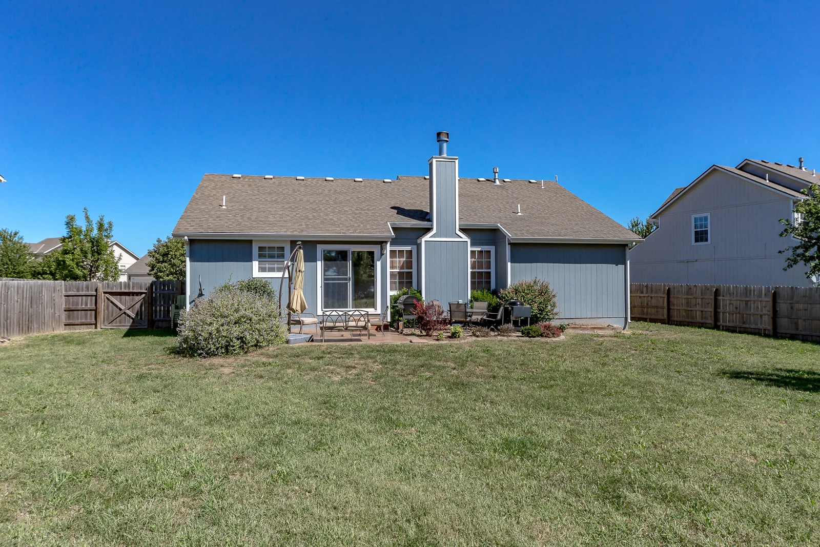 1229 Starbrooke Dr - Web-138.JPG