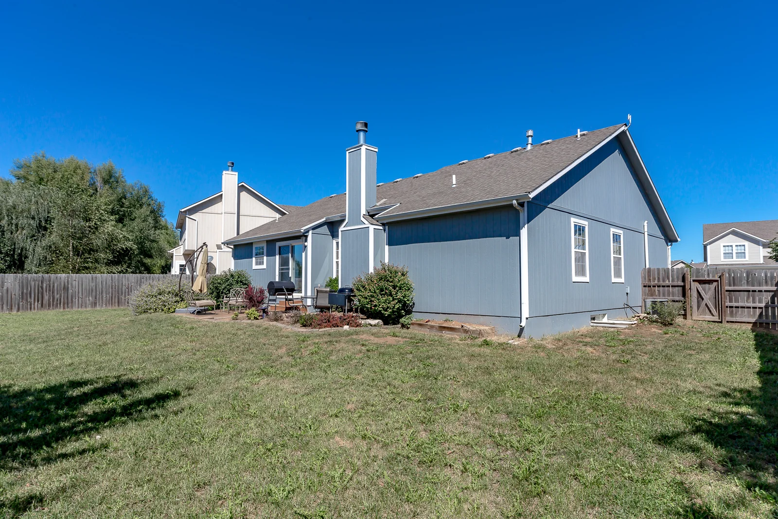 1229 Starbrooke Dr - Web-140.JPG