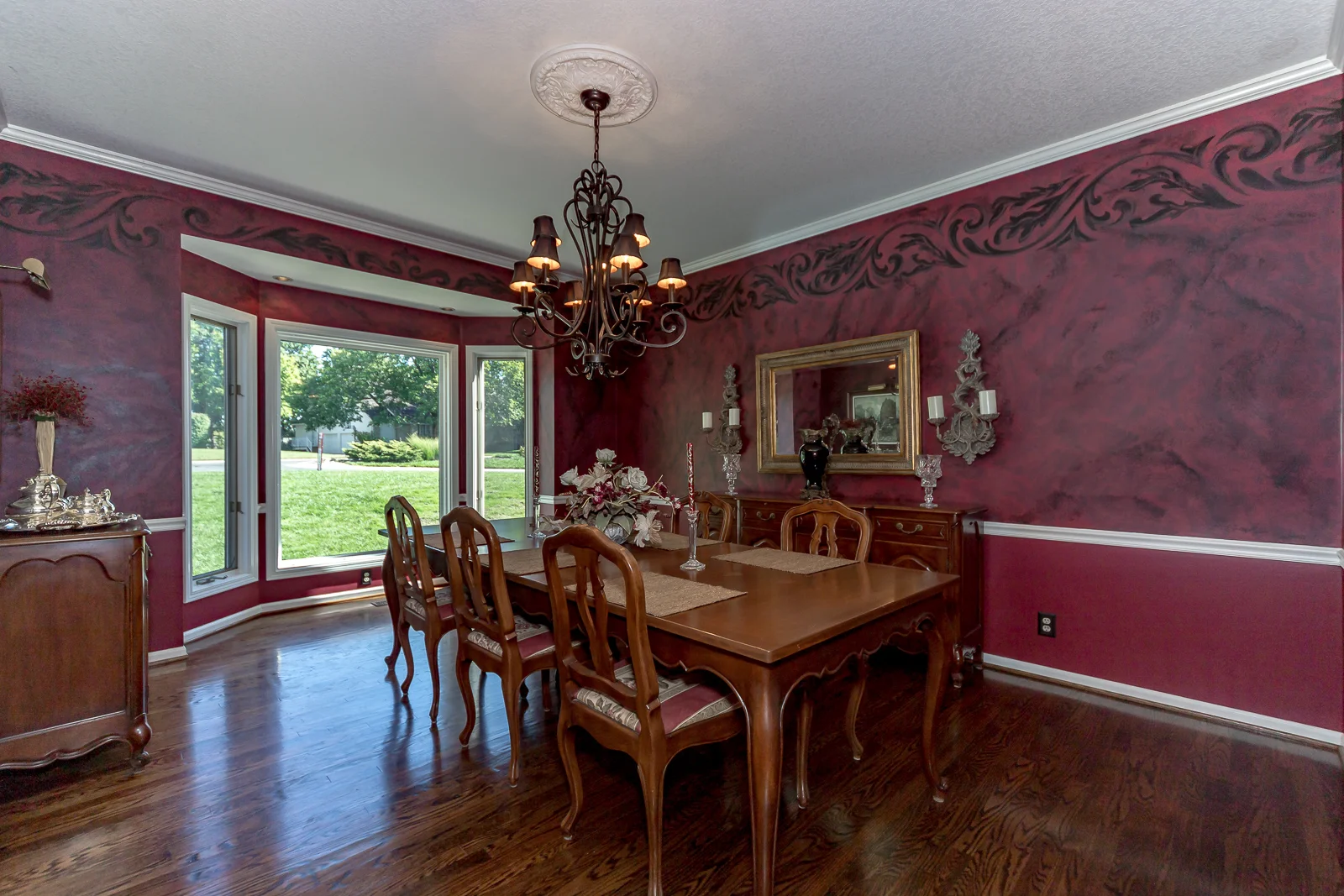 12520 Sherwood Dr - Web-106.JPG
