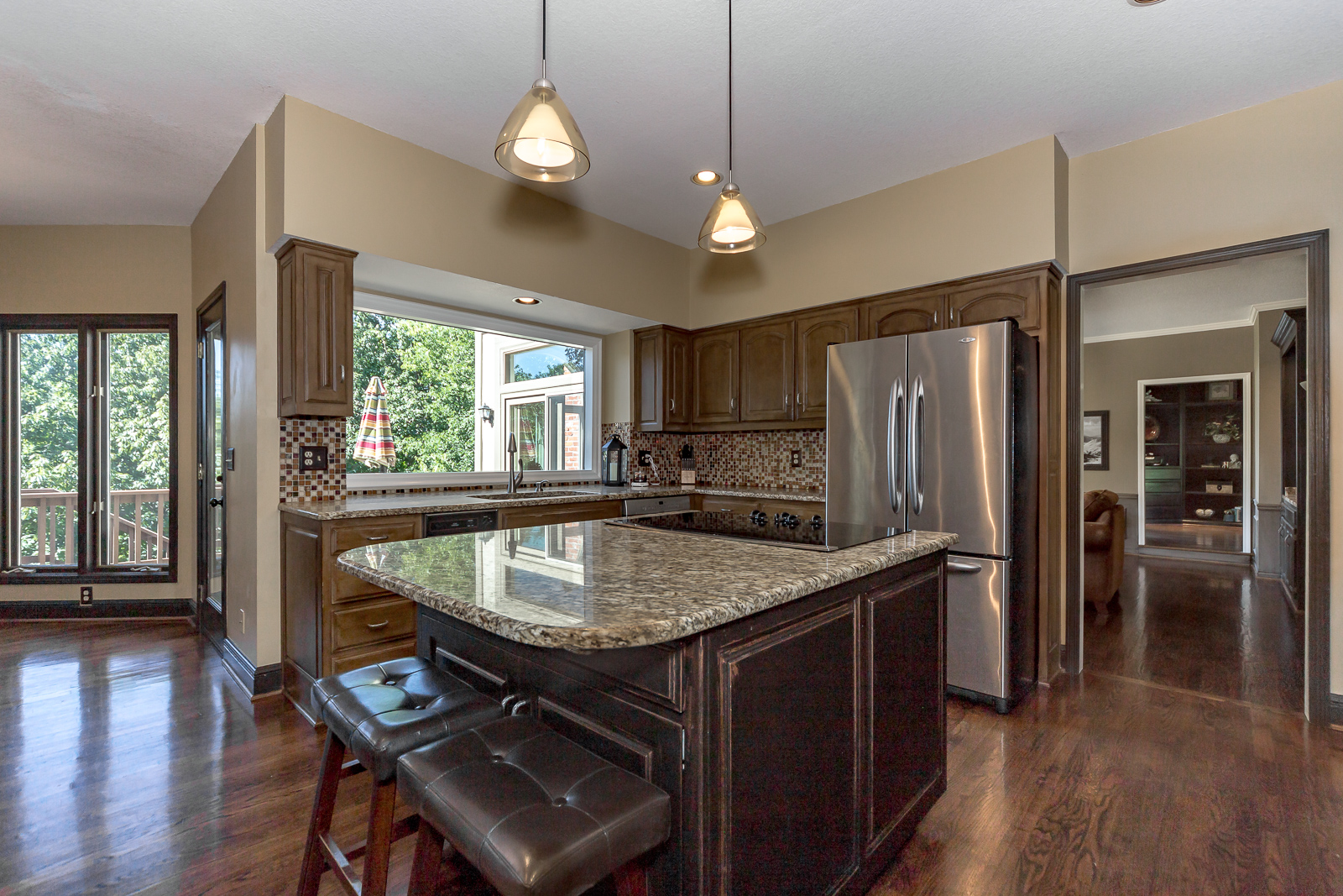 12520 Sherwood Dr - Web-118.JPG