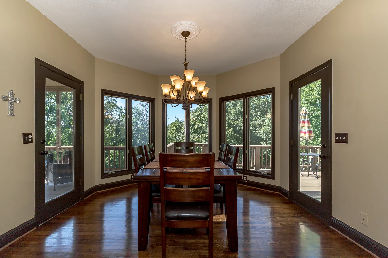 12520 Sherwood Dr - Web-122.JPG