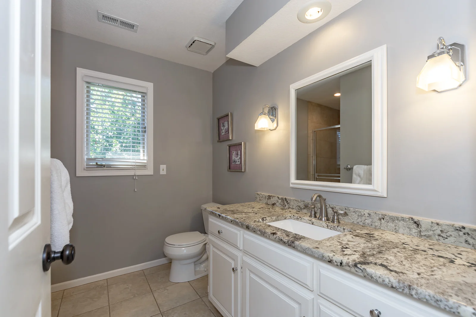 12520 Sherwood Dr - Web-136.JPG