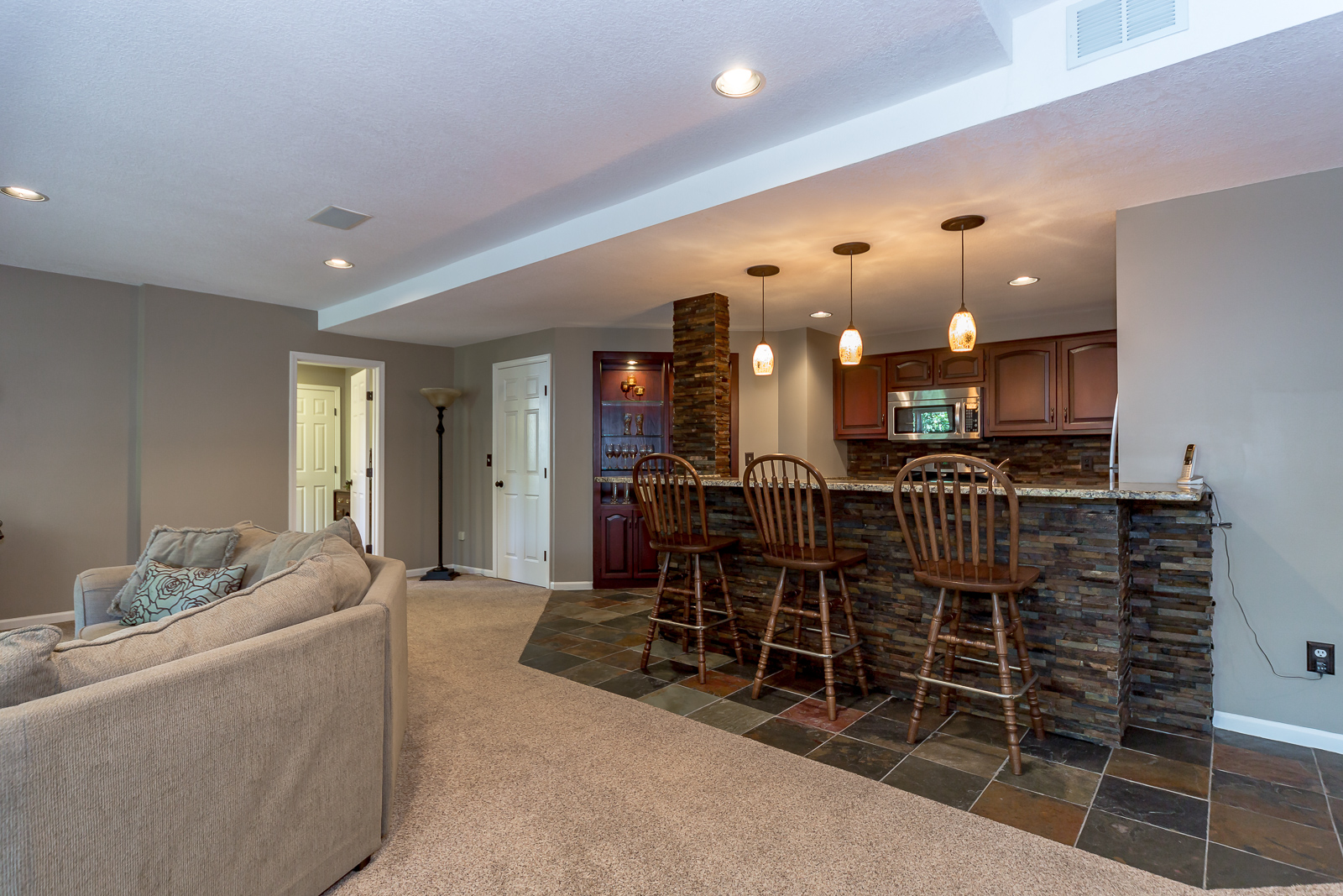 12520 Sherwood Dr - Web-150.JPG