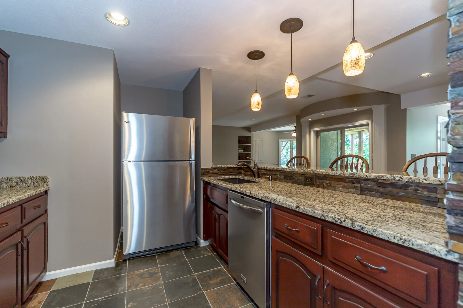 12520 Sherwood Dr - Web-152.JPG