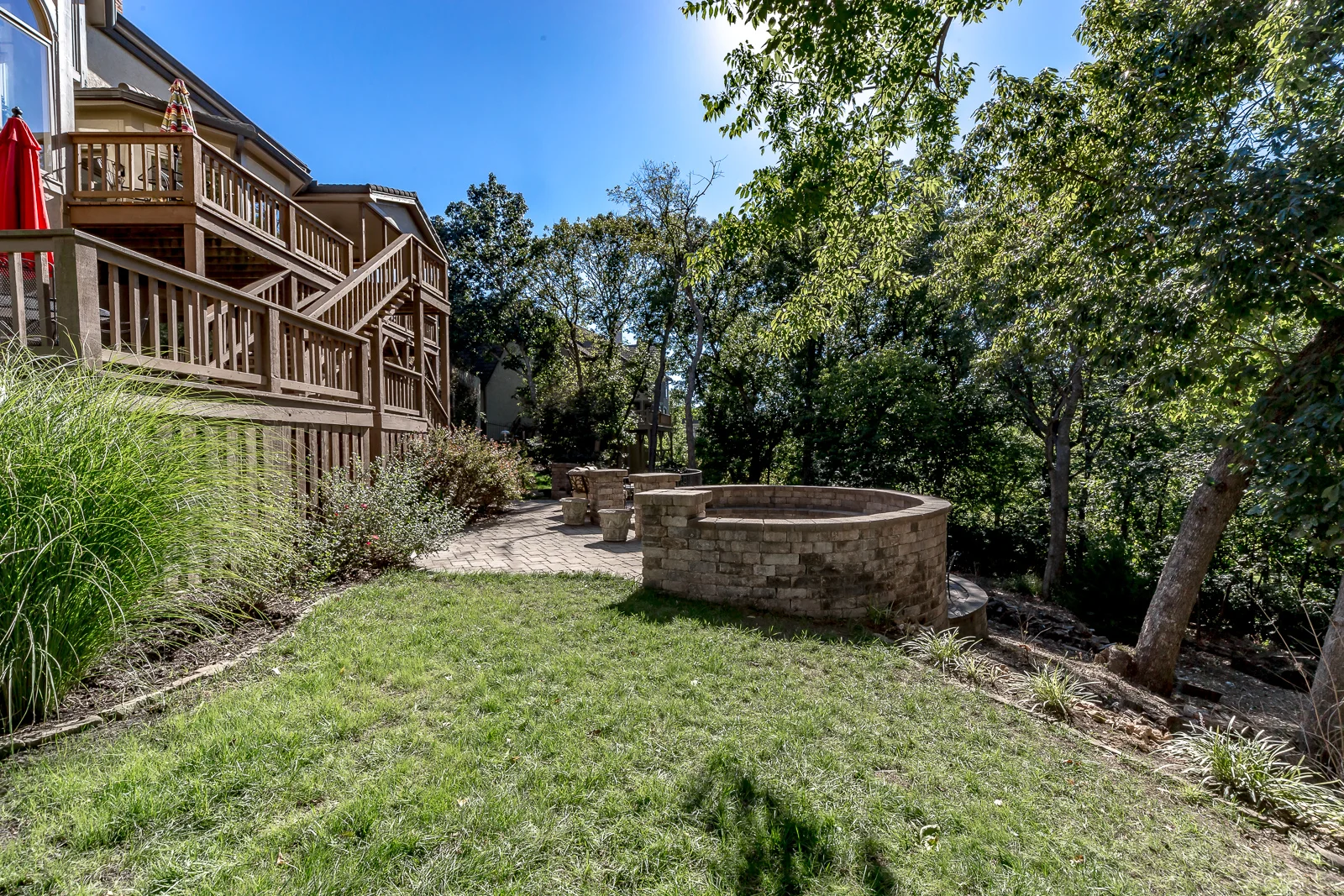 12520 Sherwood Dr - Web-166.JPG