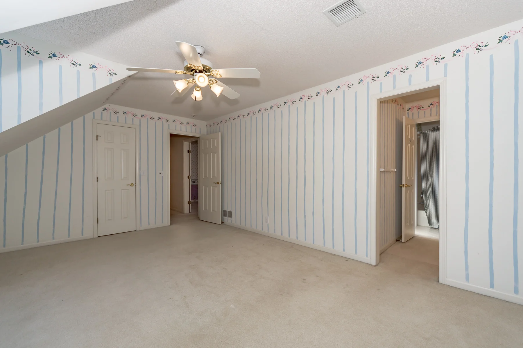 13109 Canterbury Rd - Interior - Web-148.JPG
