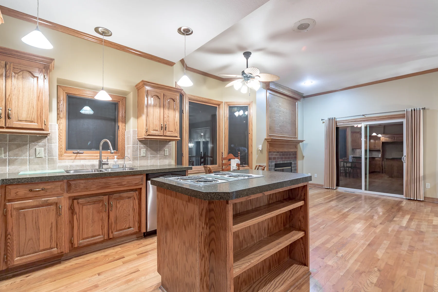 12625 Cedar Street - Web-110.JPG