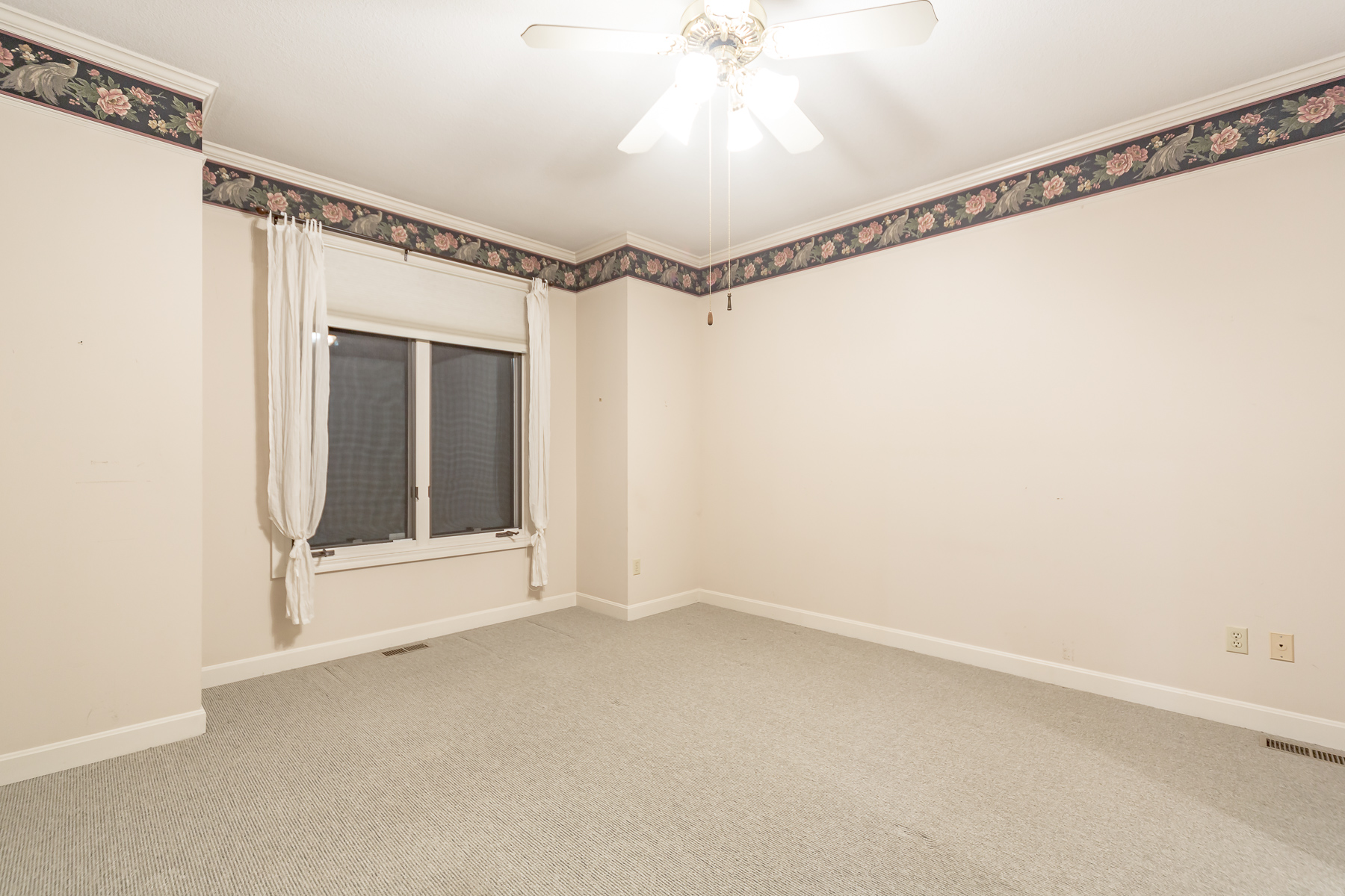 12625 Cedar Street - Web-127.JPG