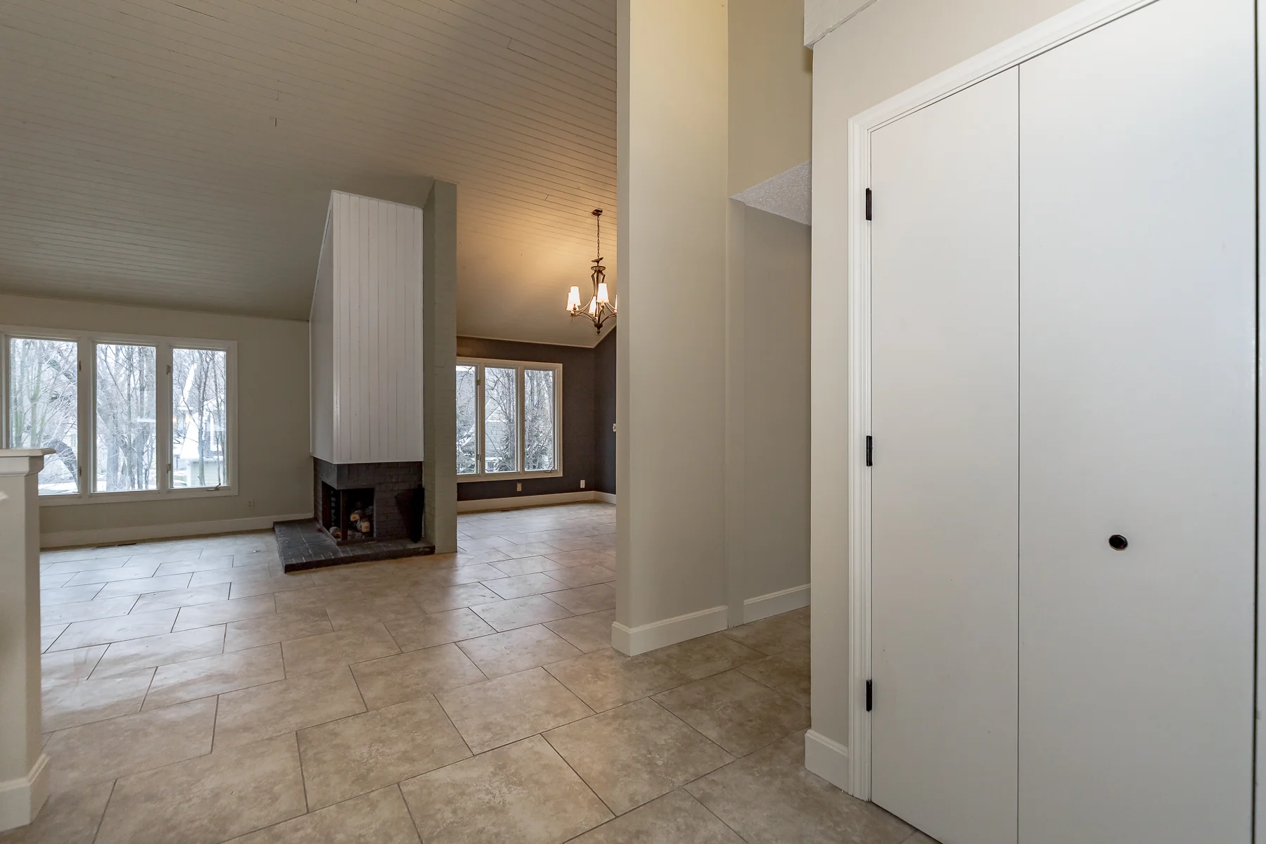 10060 Hemlock St - Web-104.JPG