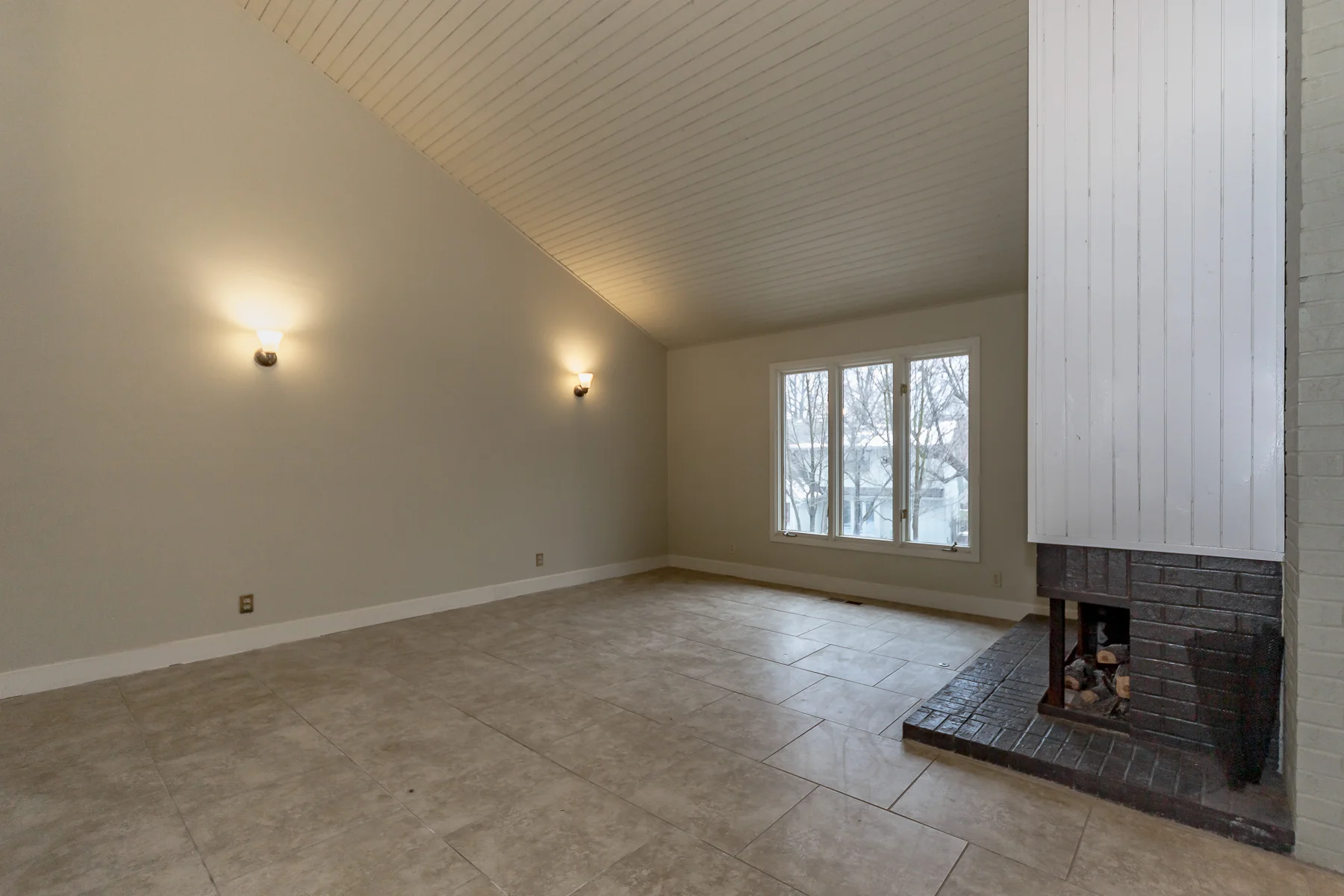 10060 Hemlock St - Web-108.JPG