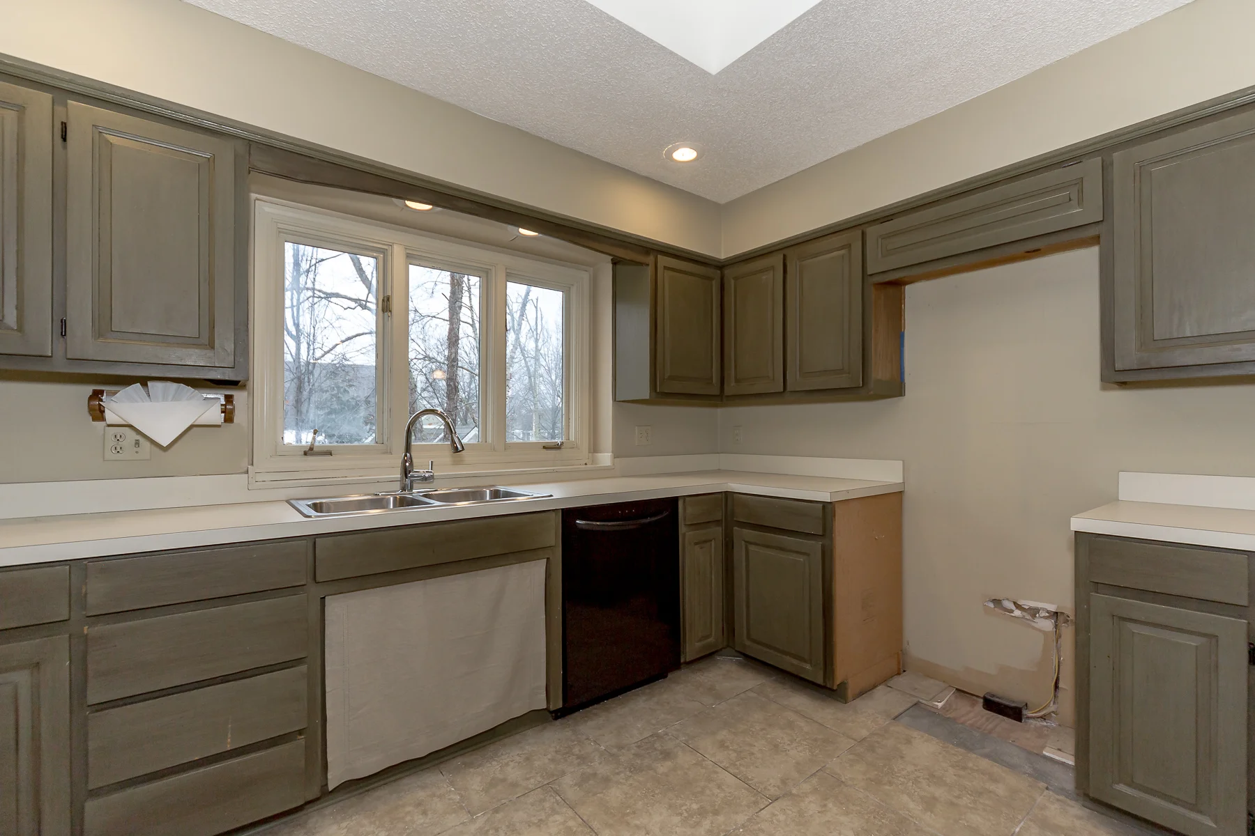 10060 Hemlock St - Web-116.JPG