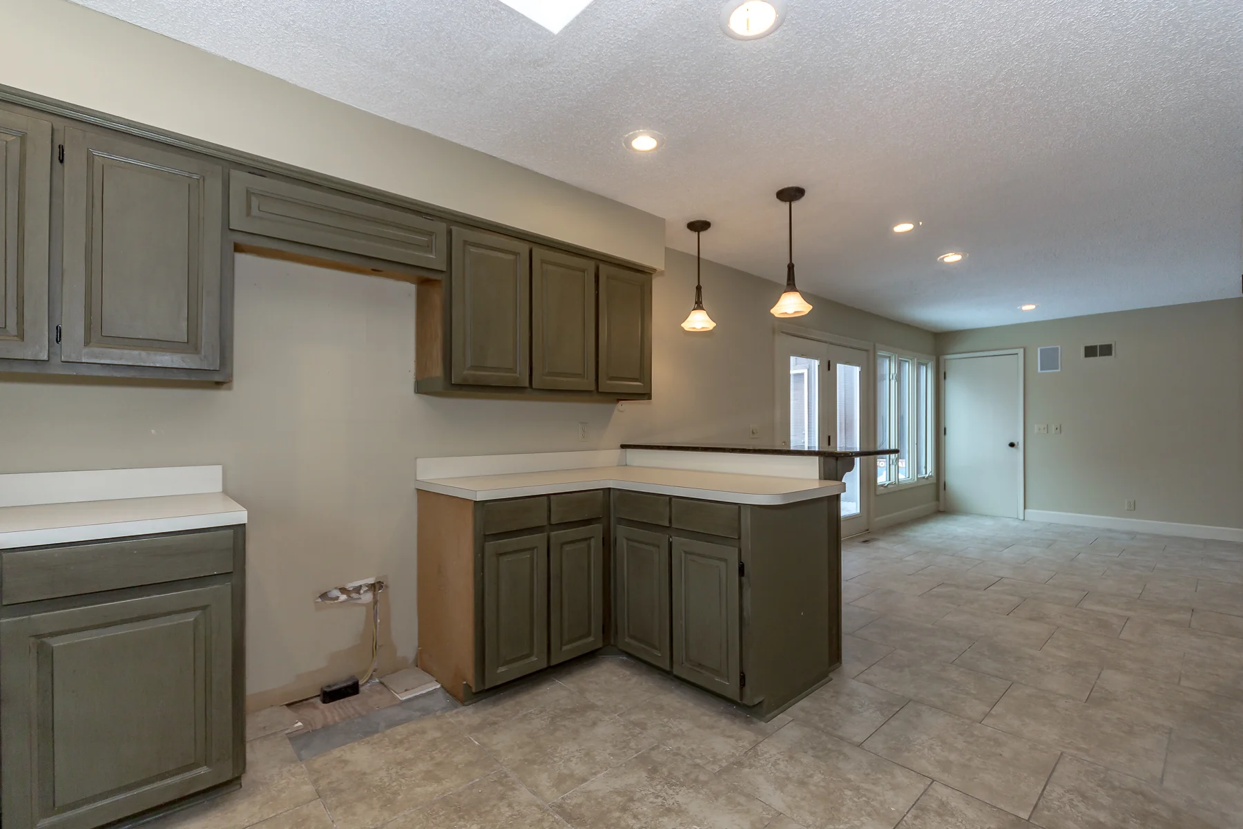 10060 Hemlock St - Web-118.JPG