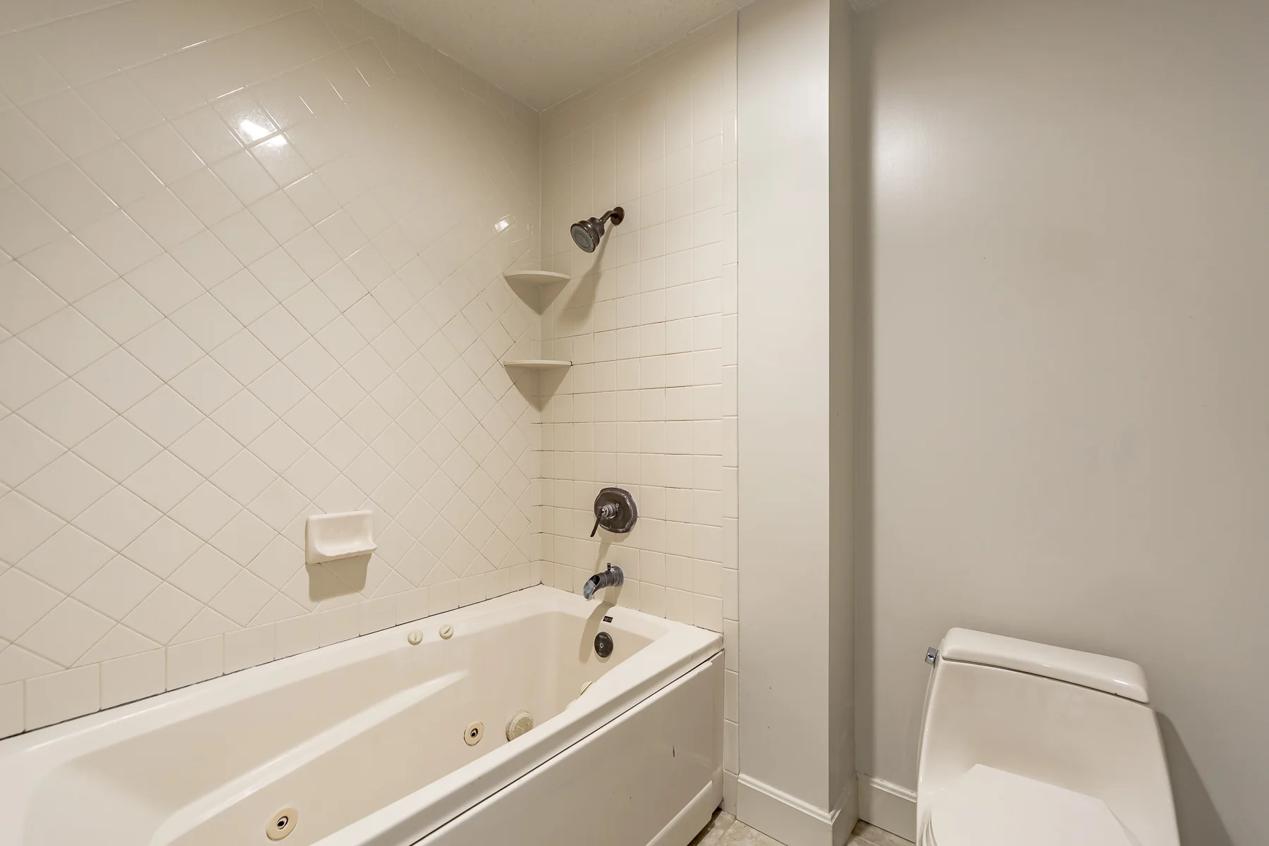 10060 Hemlock St - Web-129.JPG