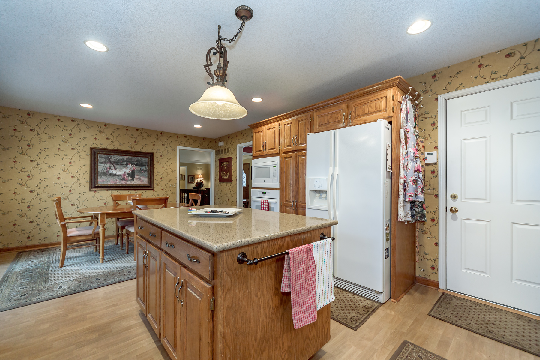 4907 W 112TH - Web-119.JPG