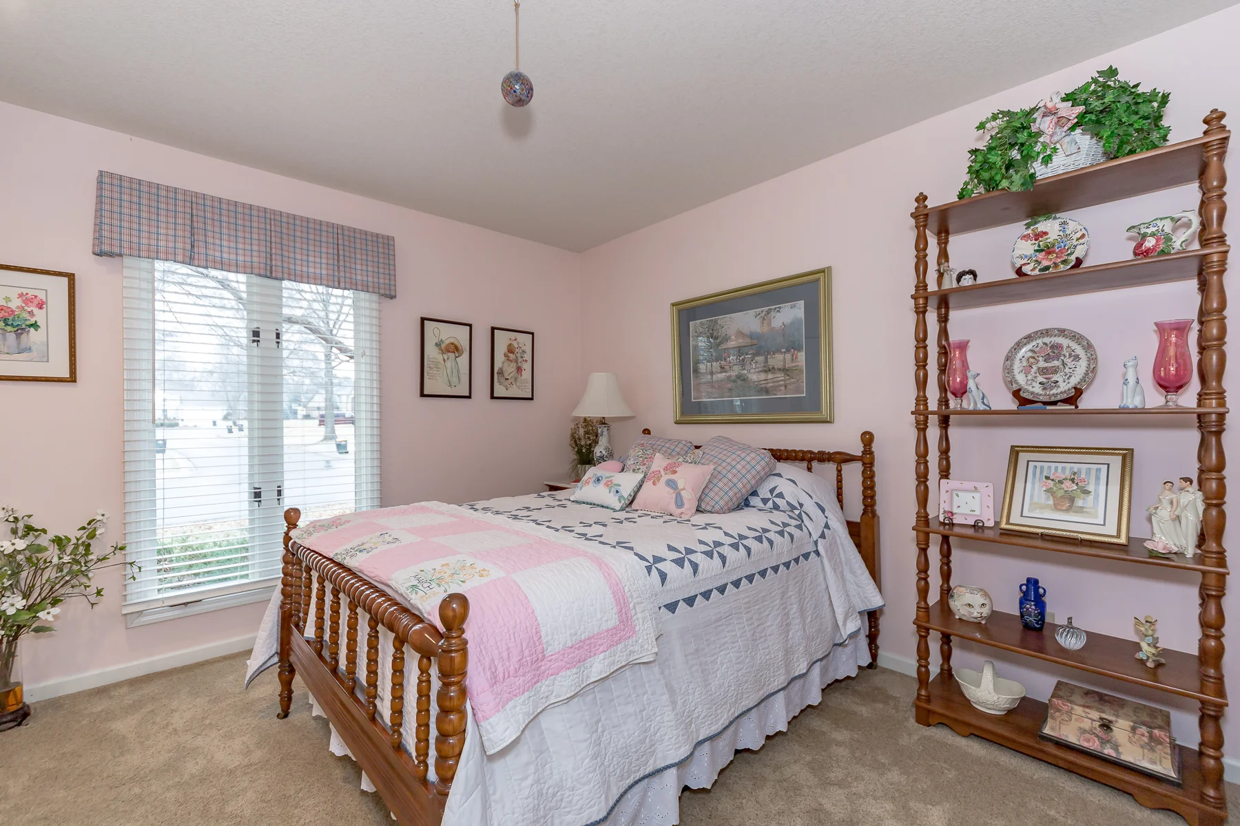 4907 W 112TH - Web-123.JPG