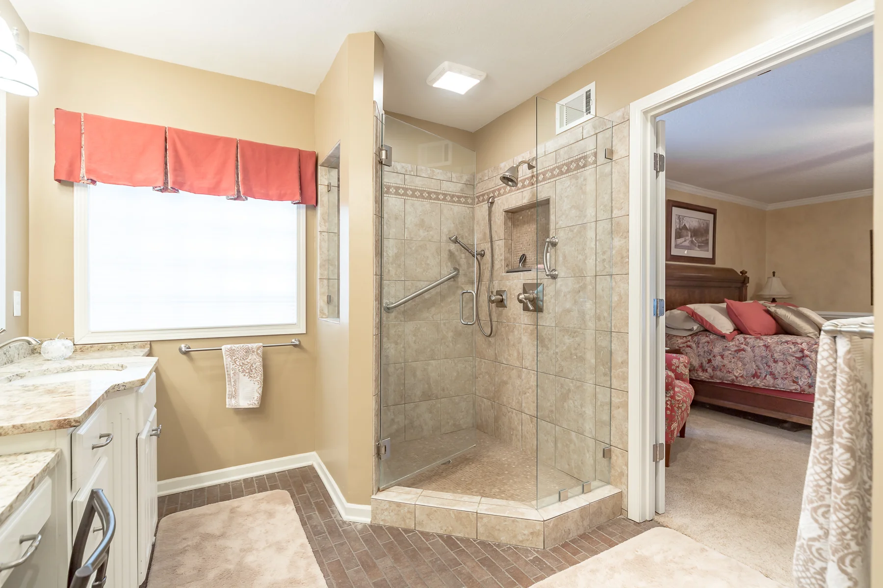 4907 W 112TH - Web-137.JPG