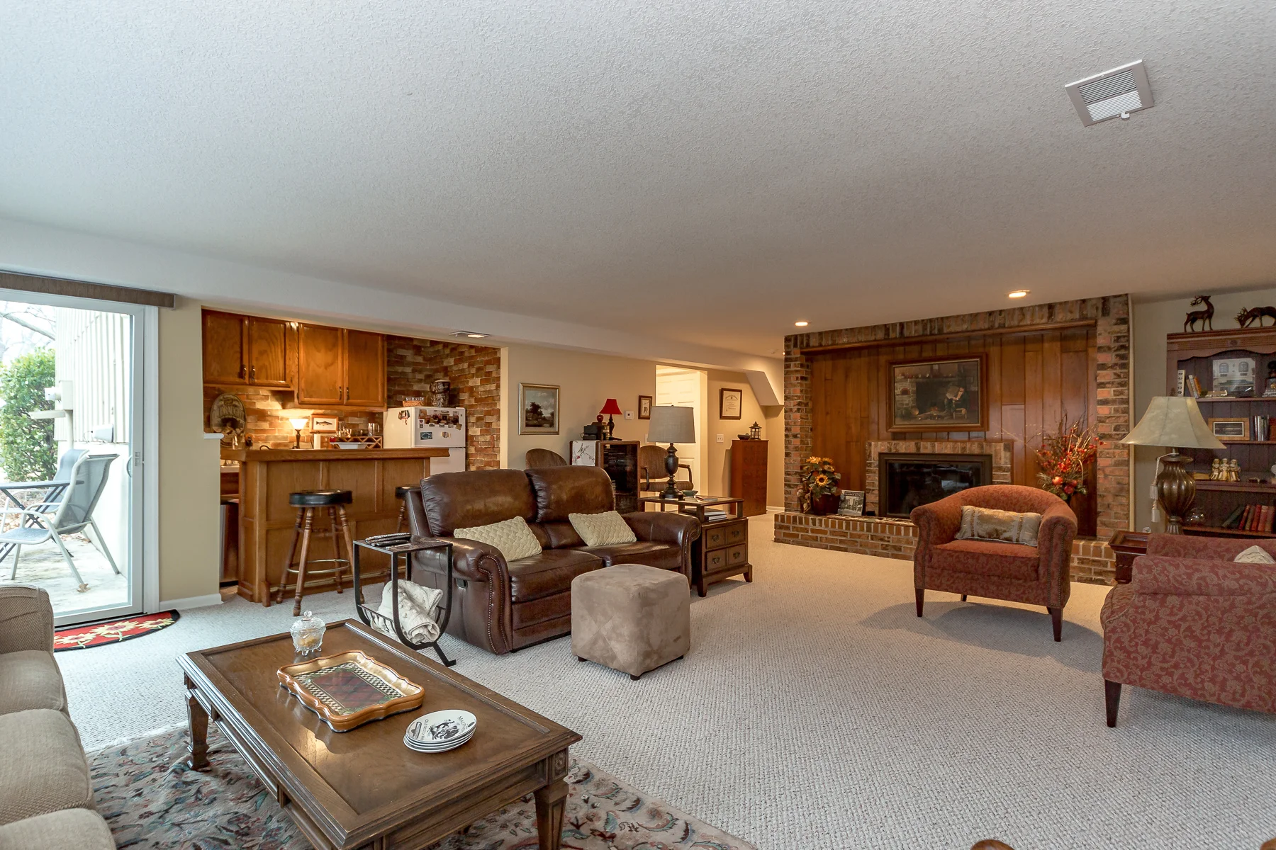 4907 W 112TH - Web-144.JPG