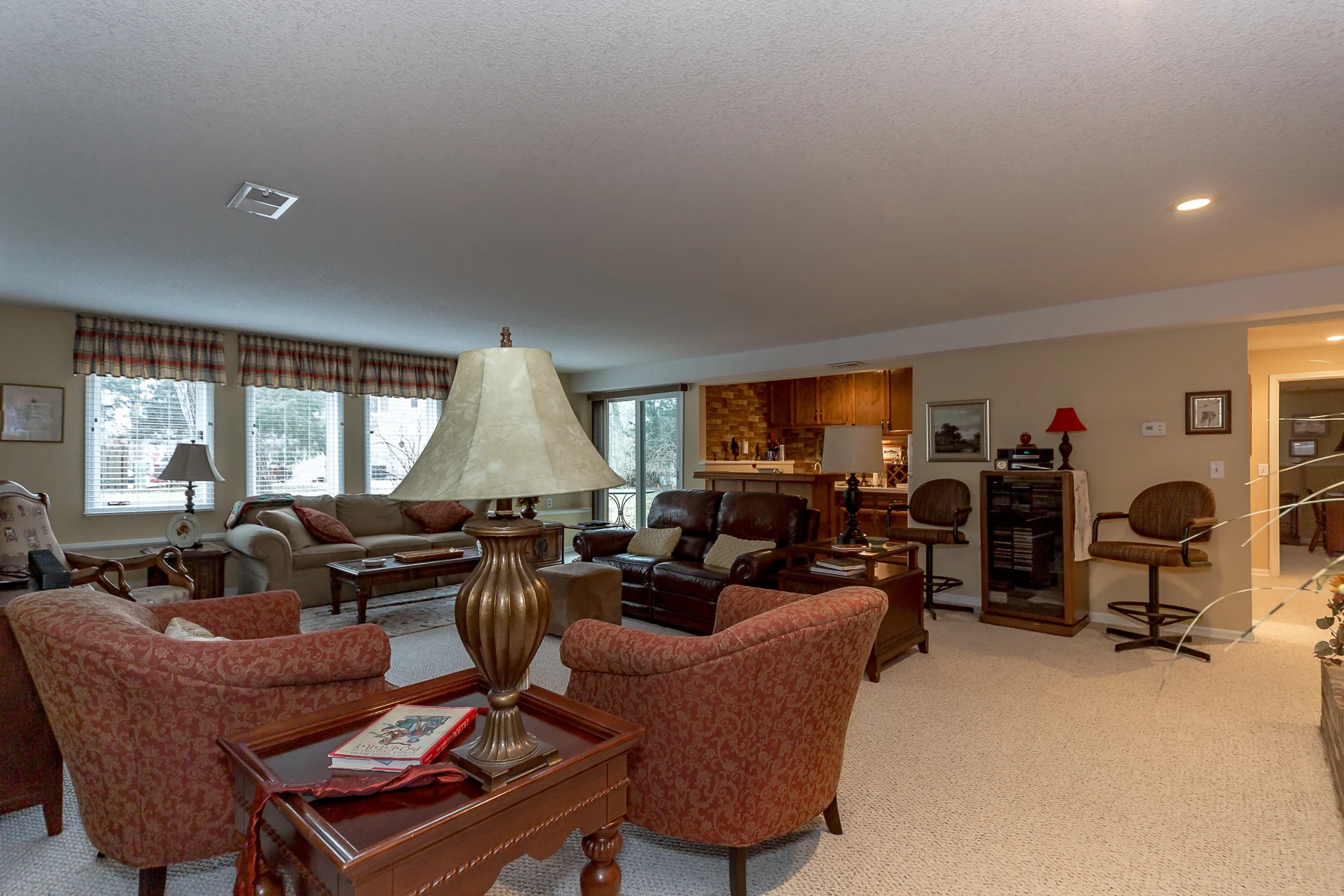 4907 W 112TH - Web-145.JPG