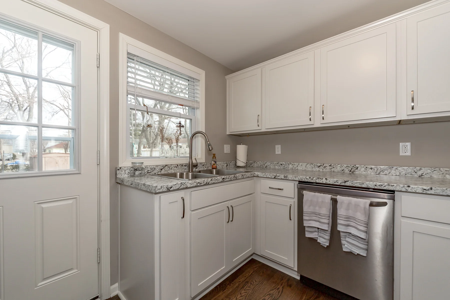 8710 W 82nd Terr - Web-111.JPG