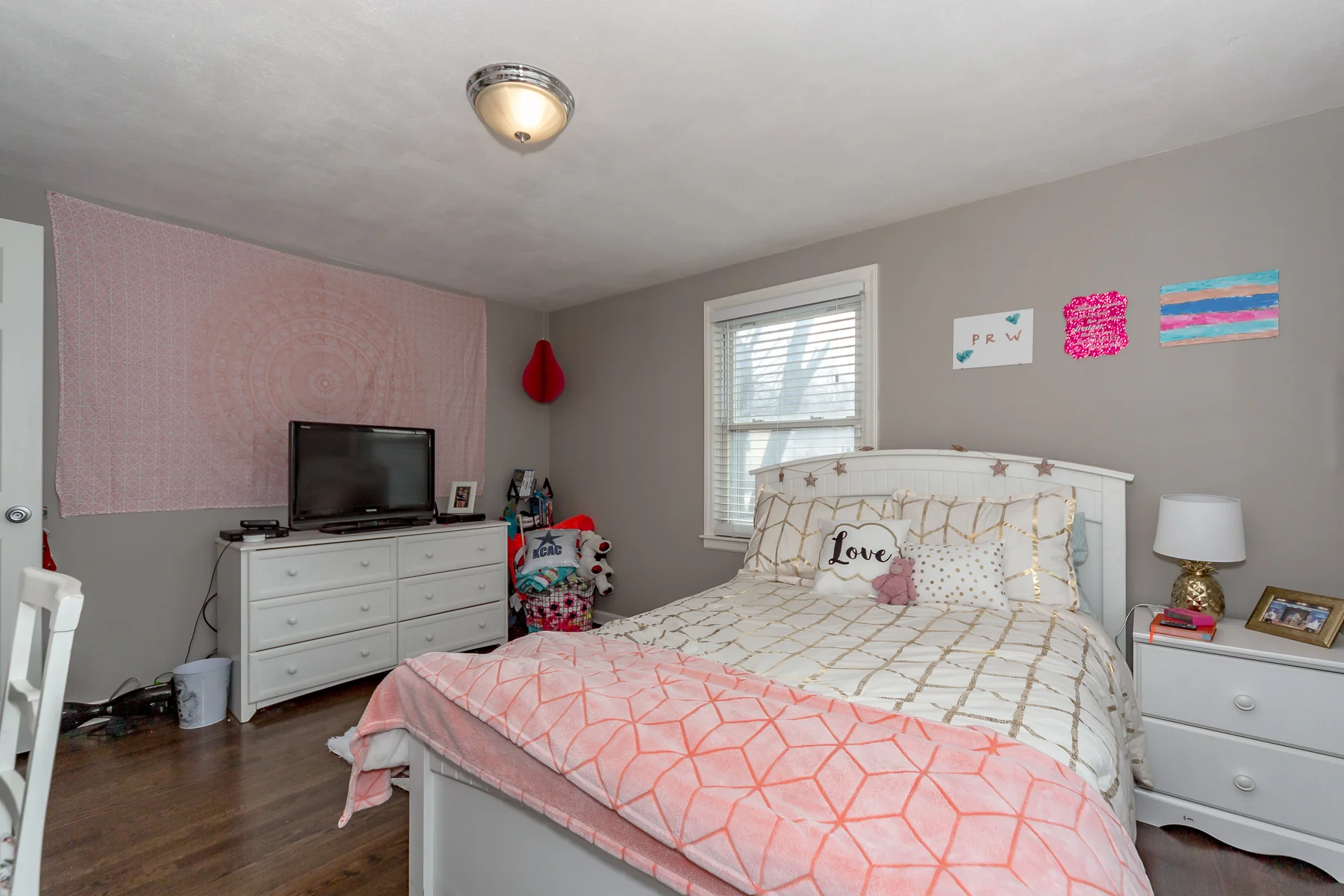 8710 W 82nd Terr - Web-121.JPG