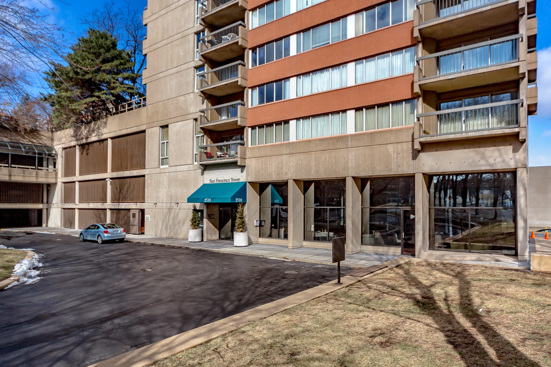 2510 Grand Blvd Unit 804 - Web-204.JPG