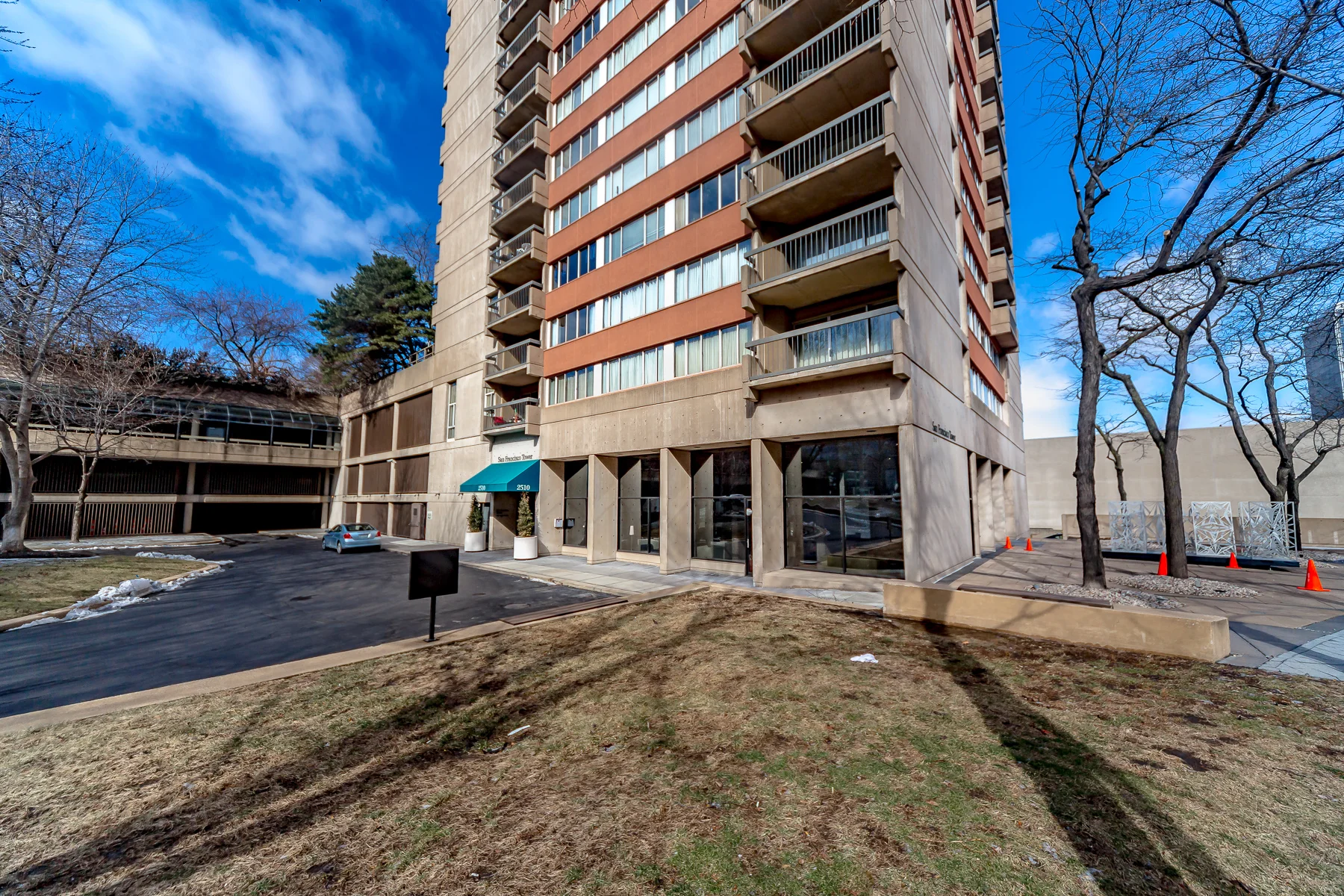 2510 Grand Blvd Unit 804 - Web-205.JPG